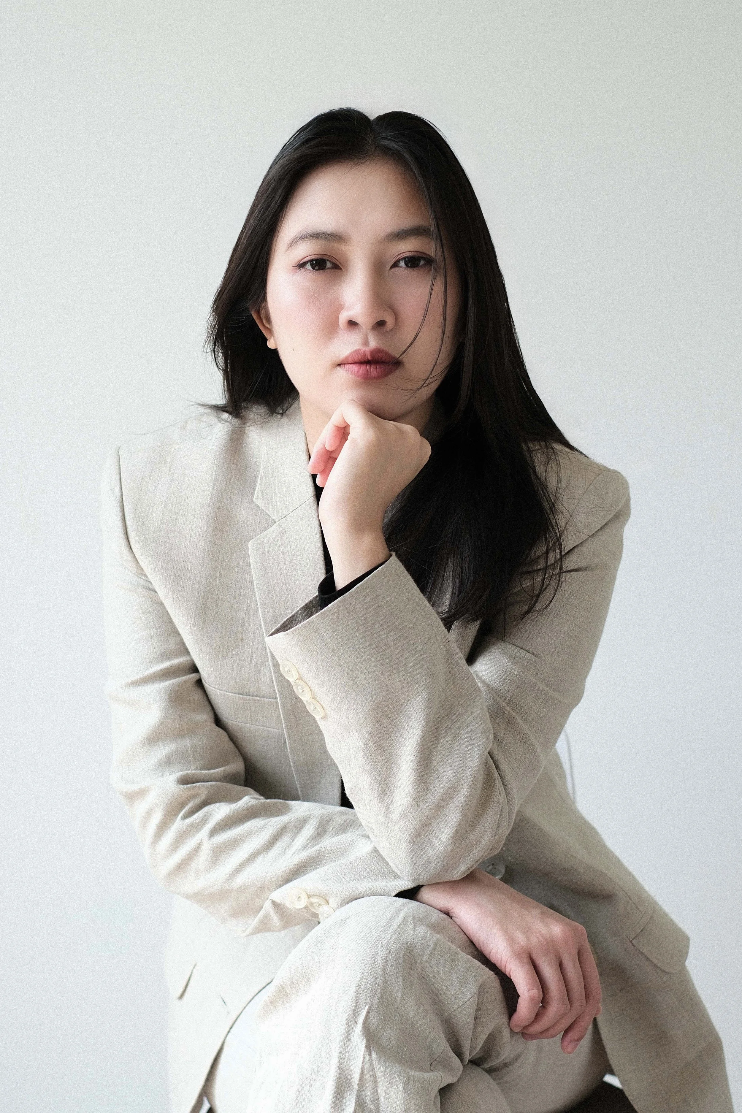 With 10 years of global experience, Tuyen brings fresh energy and a smooth, professional process to everything she touches. She specializes in branding and packaging, ensuring every design is unique enough to truly stand out. Tuyen is an open-minded