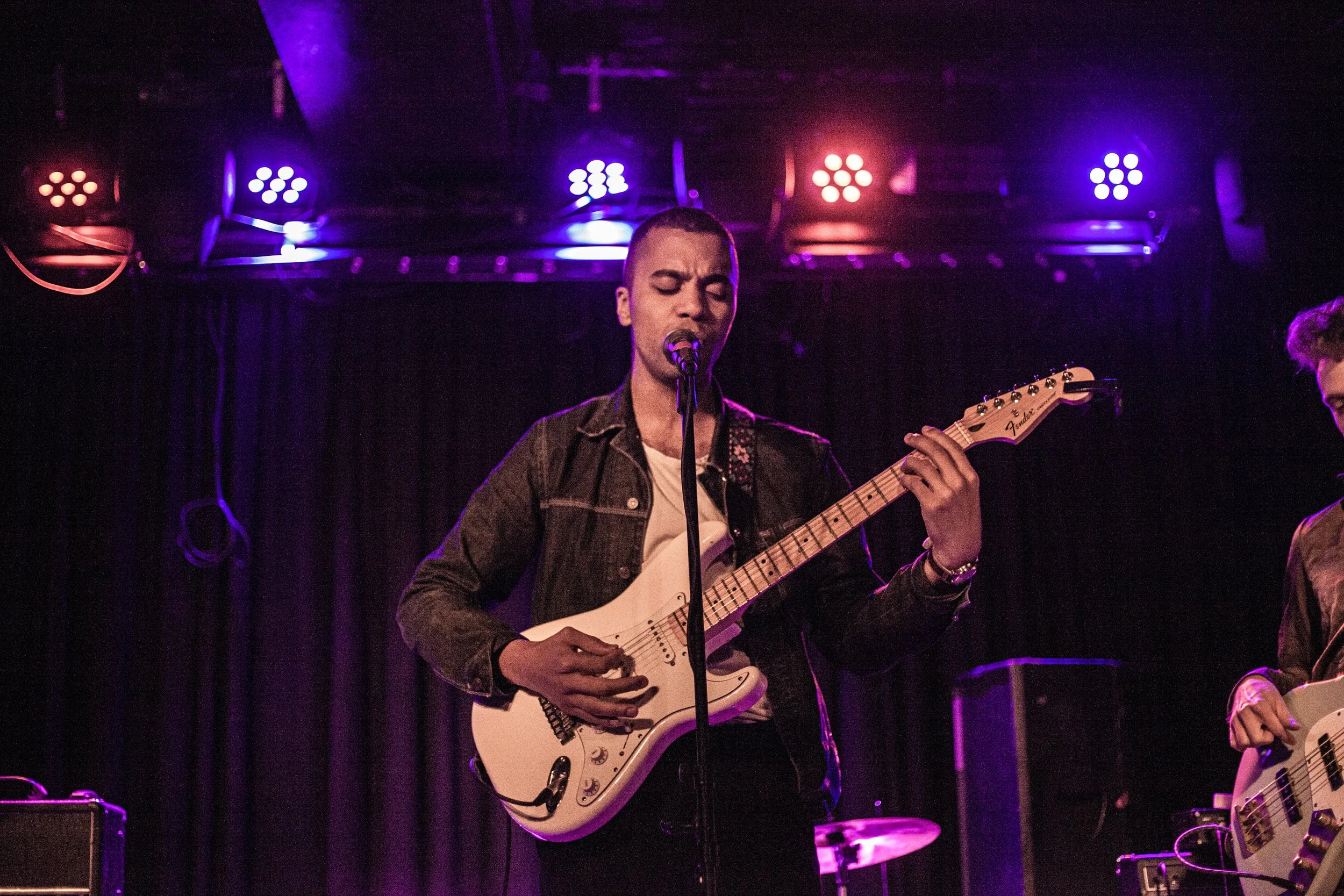 Tommy Downs - Live in London