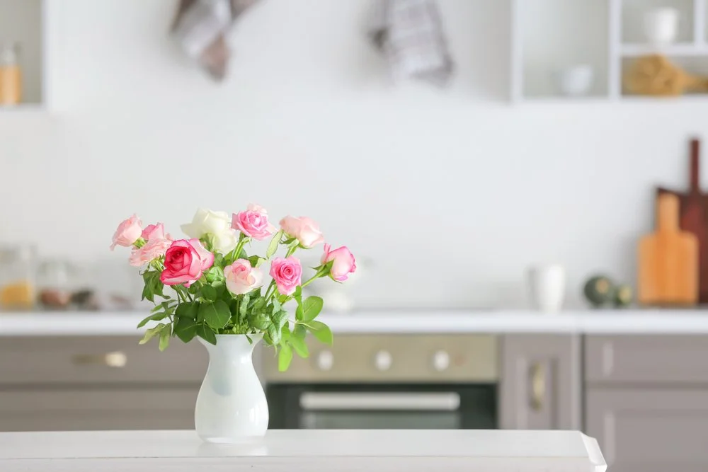 How to keep flowers lasting longer