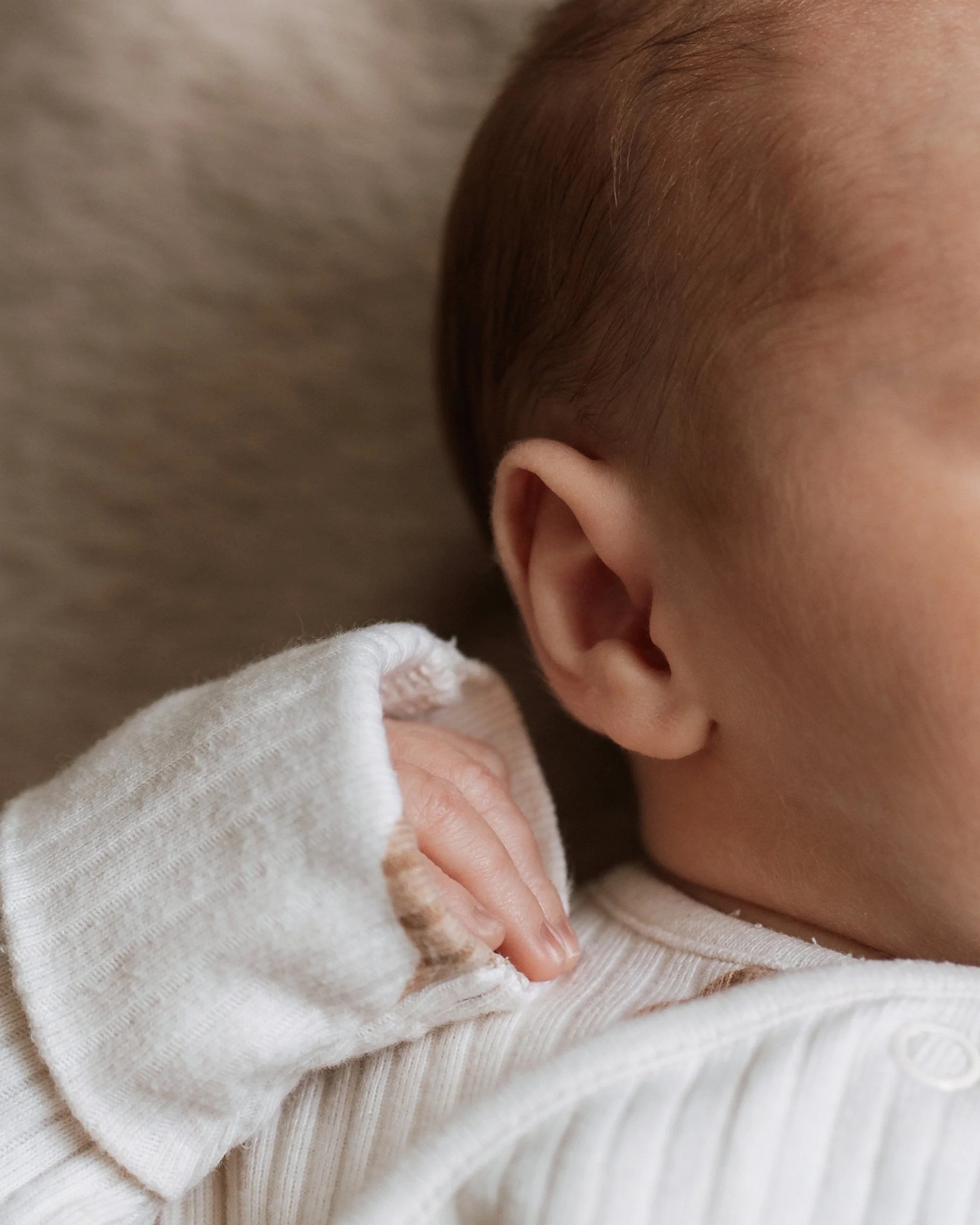 Gemma Wythe Photography - Newborn detail photography.jpg