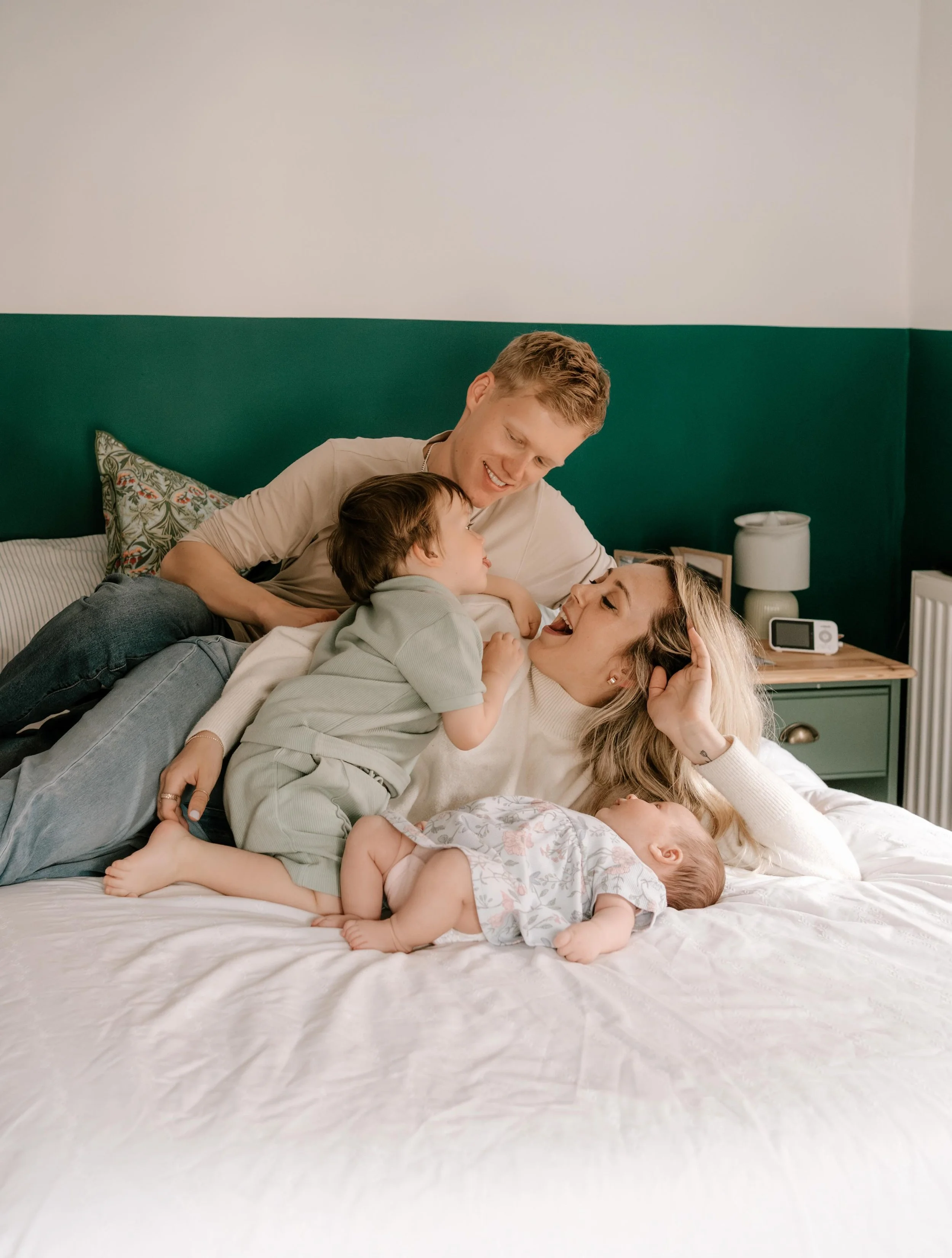 ~ Baby Indigo ~ 

A beautiful home newborn session for Baby Indi - 6 weeks new 🤍 

Around the 6 week mark, you often start to notice those little smiles, more eye contact, and baby becoming much more alert during your session 🥹

I&rsquo;ve captured