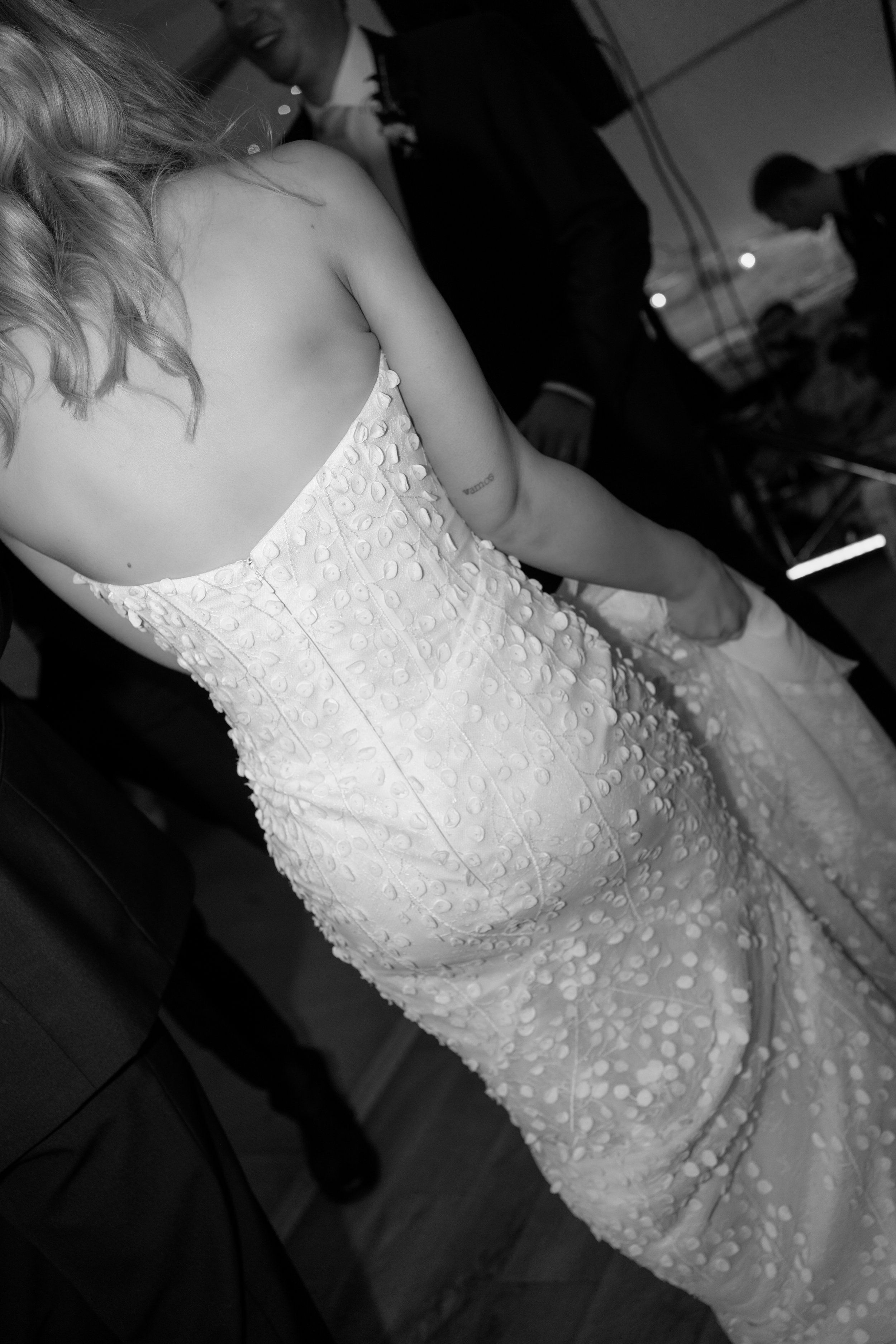 gemma-wythe-photography-made-with-love-bridal-wedding-dress..jpg