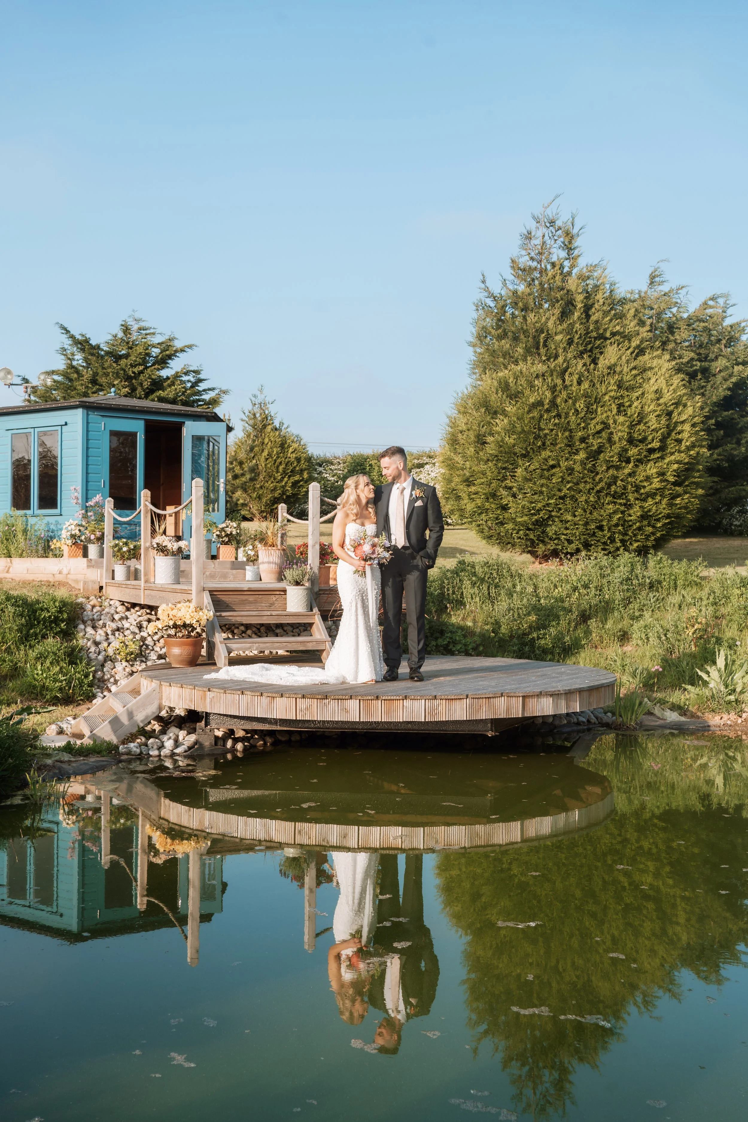 gemma-wythe-photography-norfolk-wedding-pond-portrait.jpg