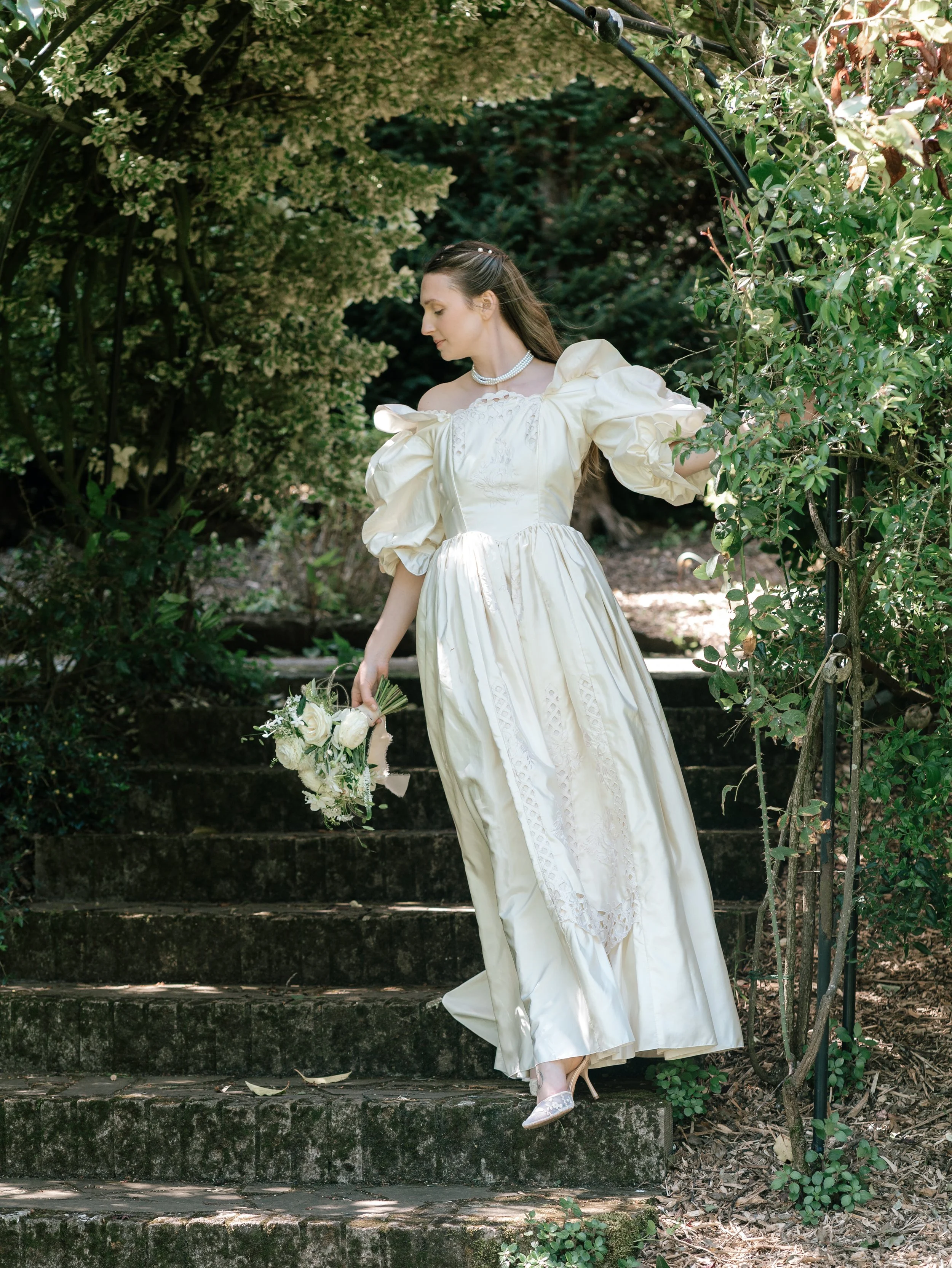 gemma-wythe-photography-suffolk-wedding-photographer-bury-st-edmunds-abby-gardens.jpg