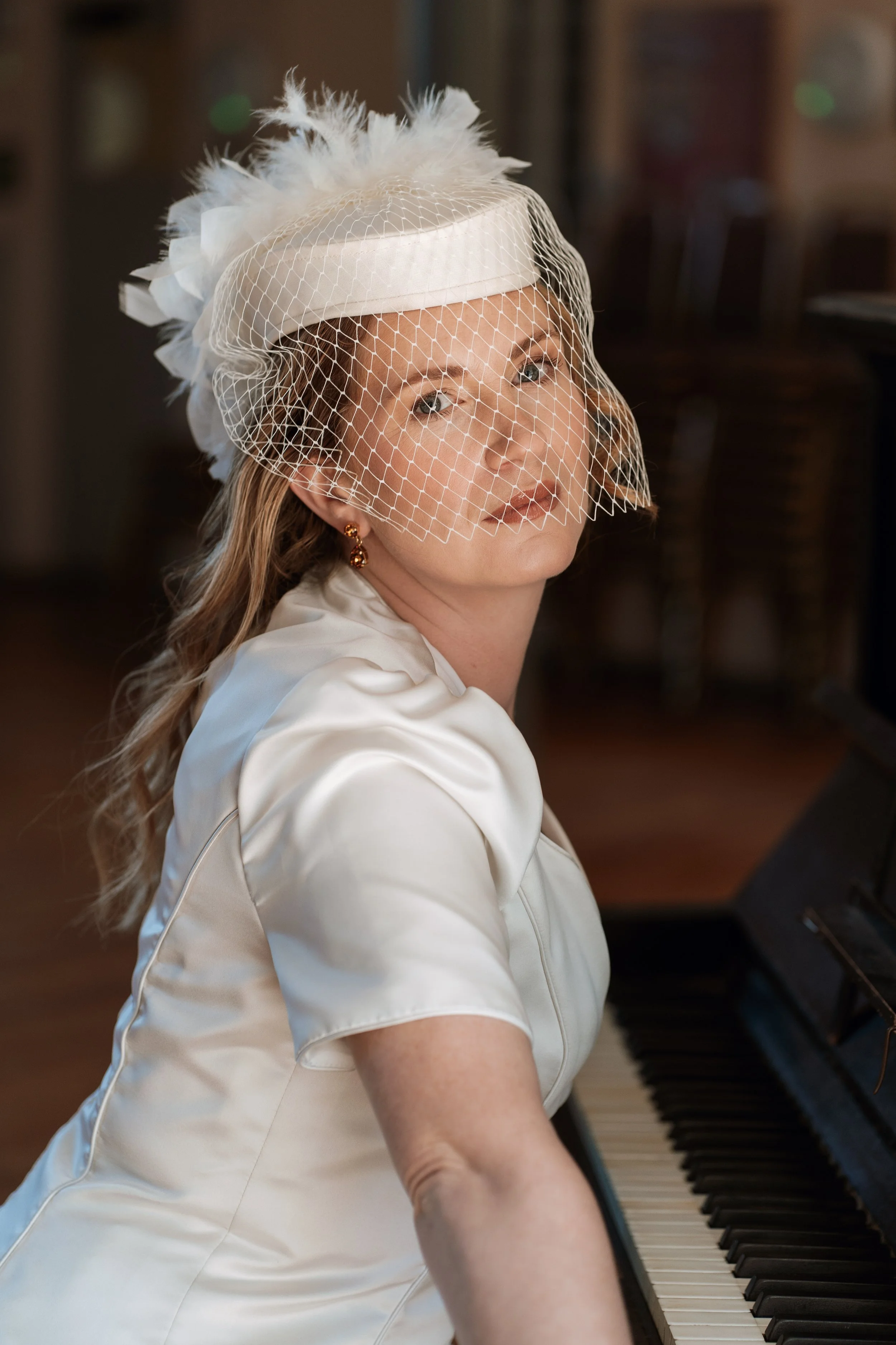 gemma-wythe-photography-abby-gardens-weddings.jpg