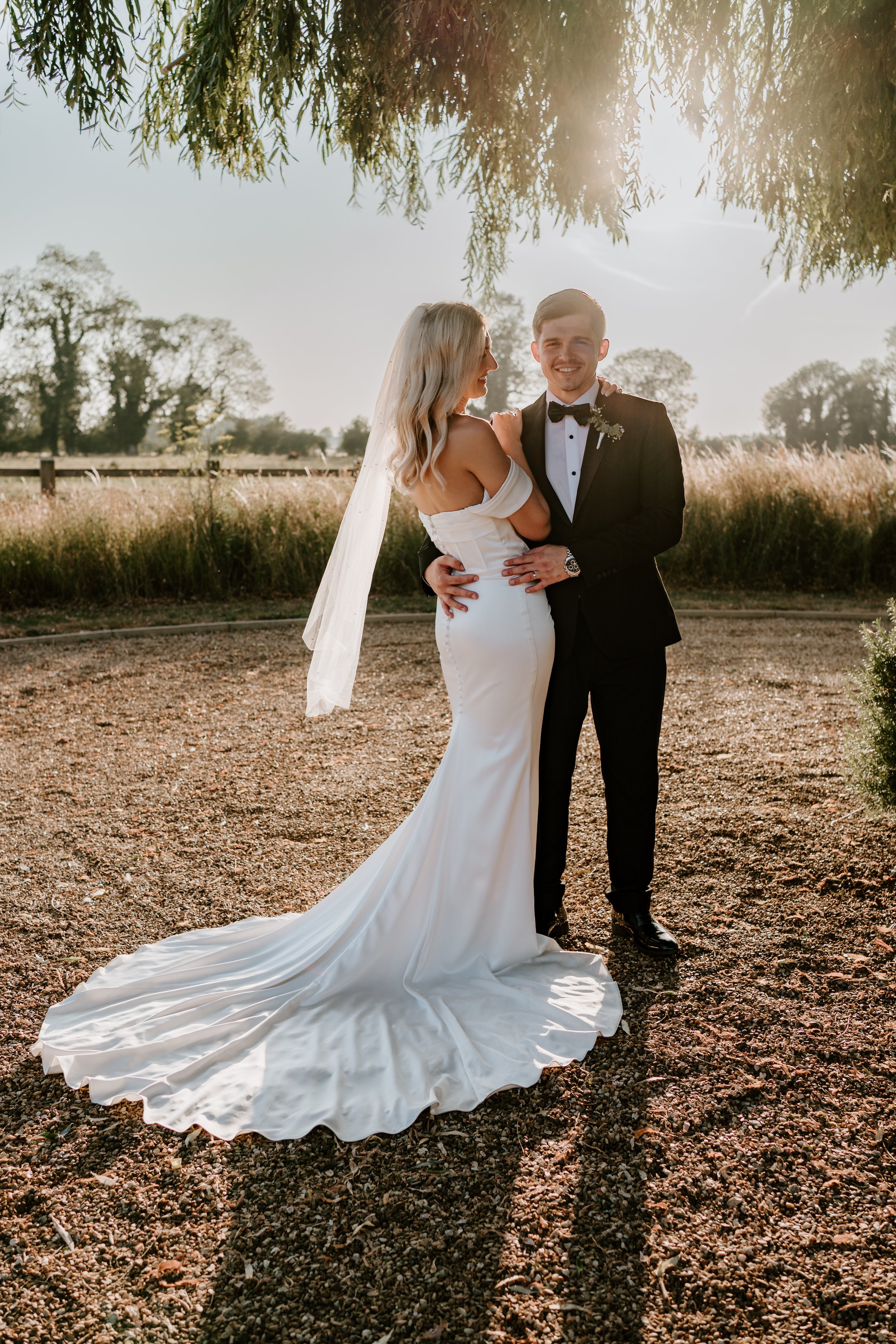 gemma-wythe-photography-norfolk-wedding-photographer-bride-and-groom.jpg