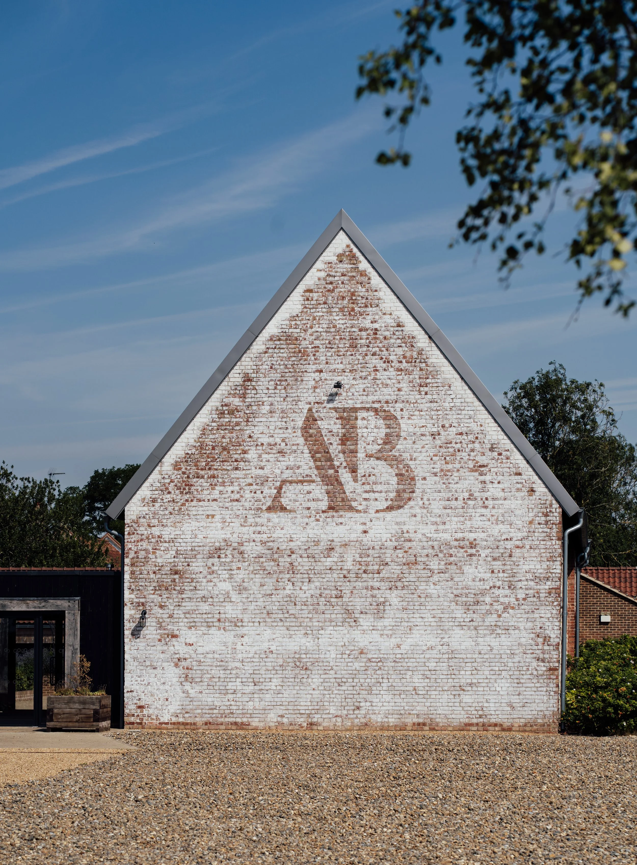 gemma-wythe-photography-abbey-barns-weddings.jpg