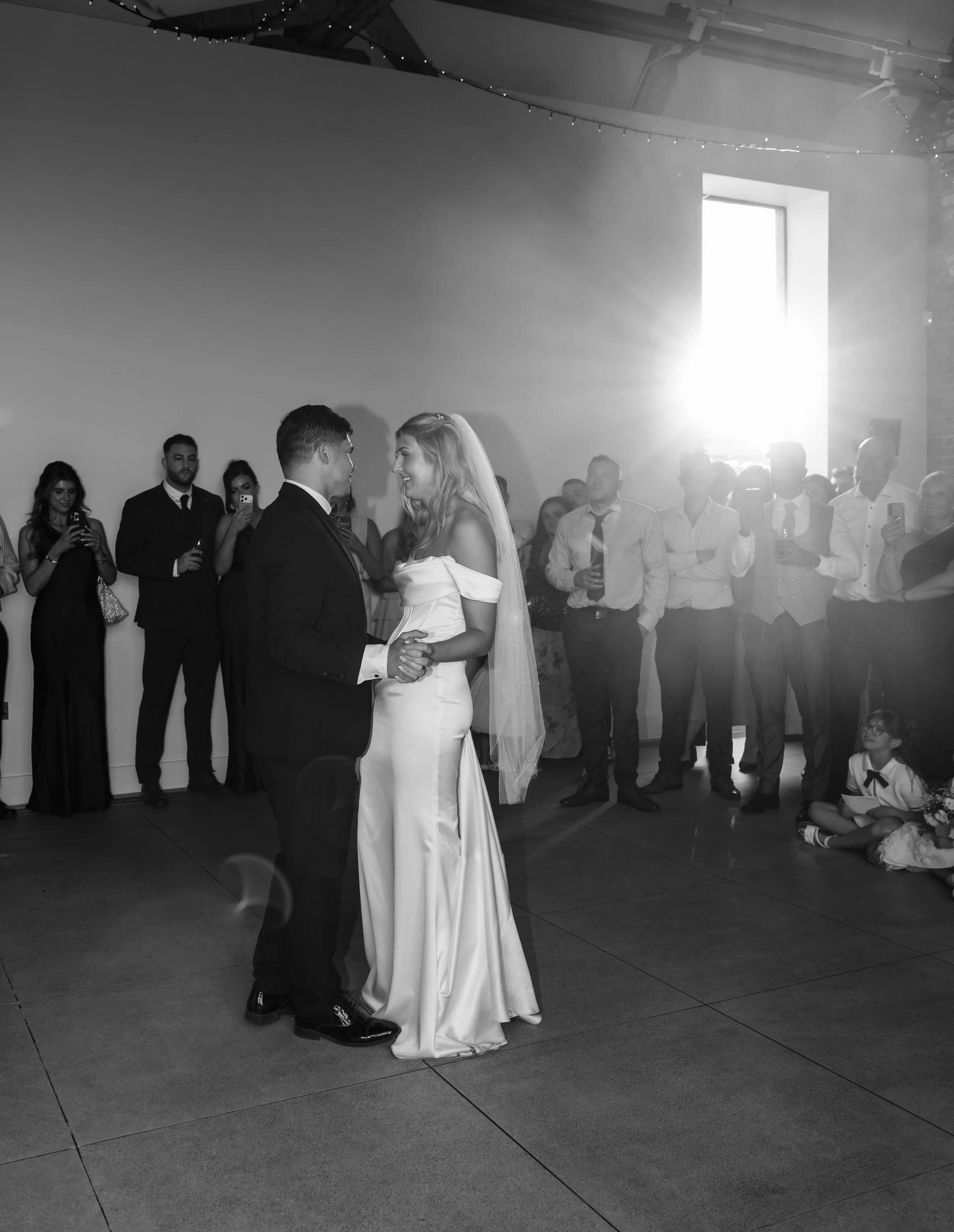 gemma-wythe-photography-bride-and-groom-first-dance.jpg