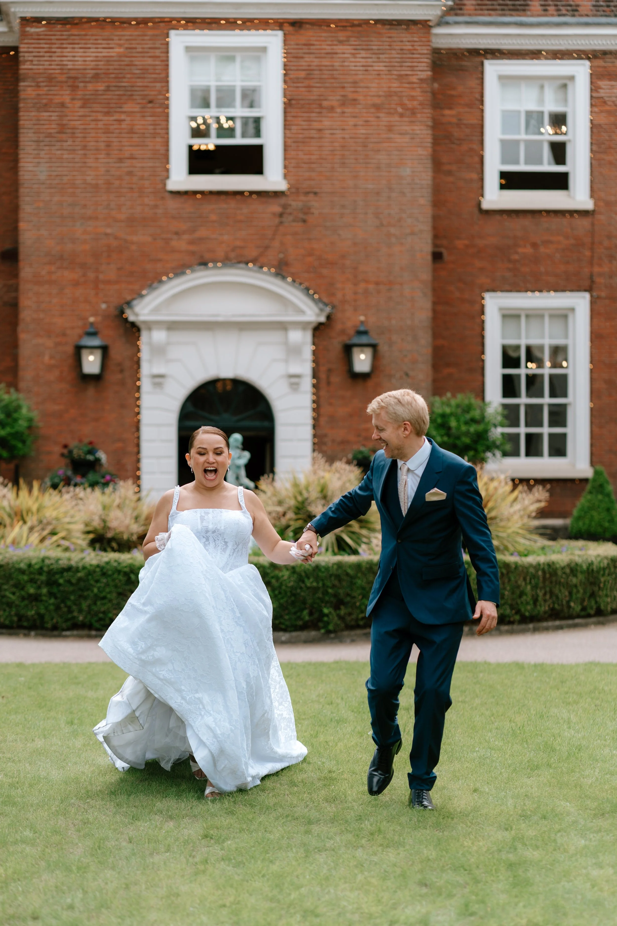 gemma-wythe-photography-bride-and-groom-portraits.jpg