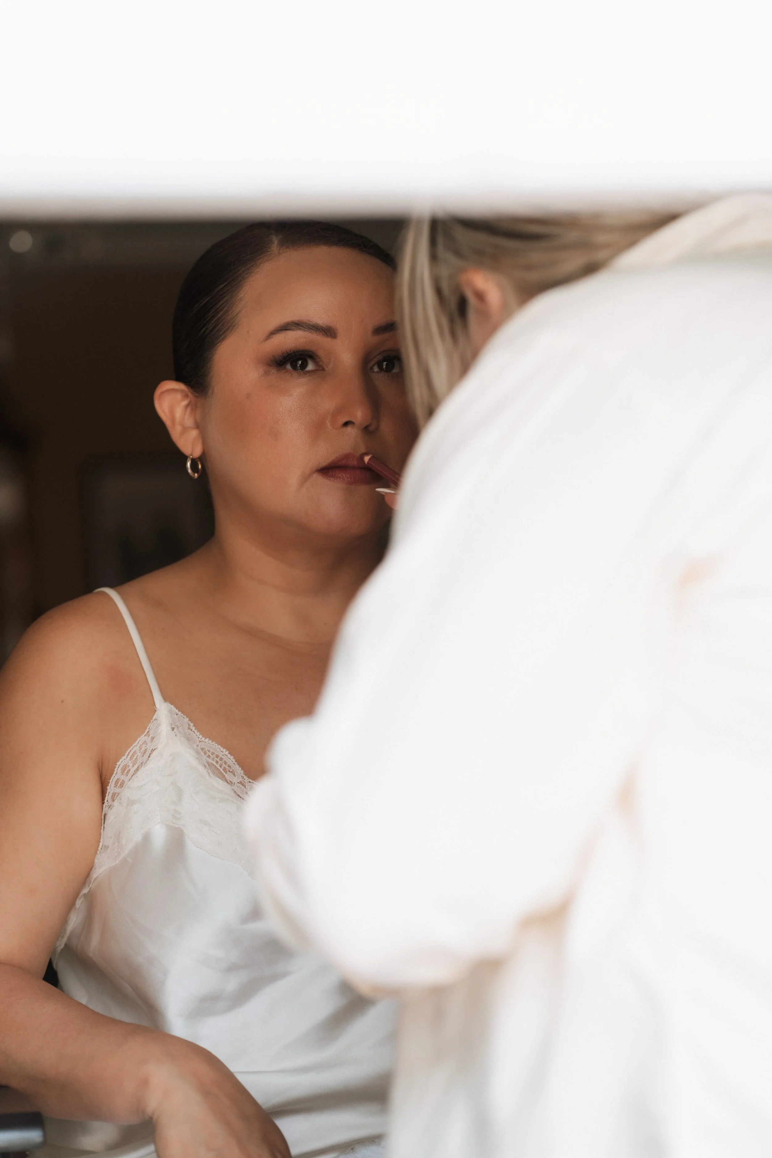 gemma-wythe-photography-wedding-day-bridal-prep.jpg