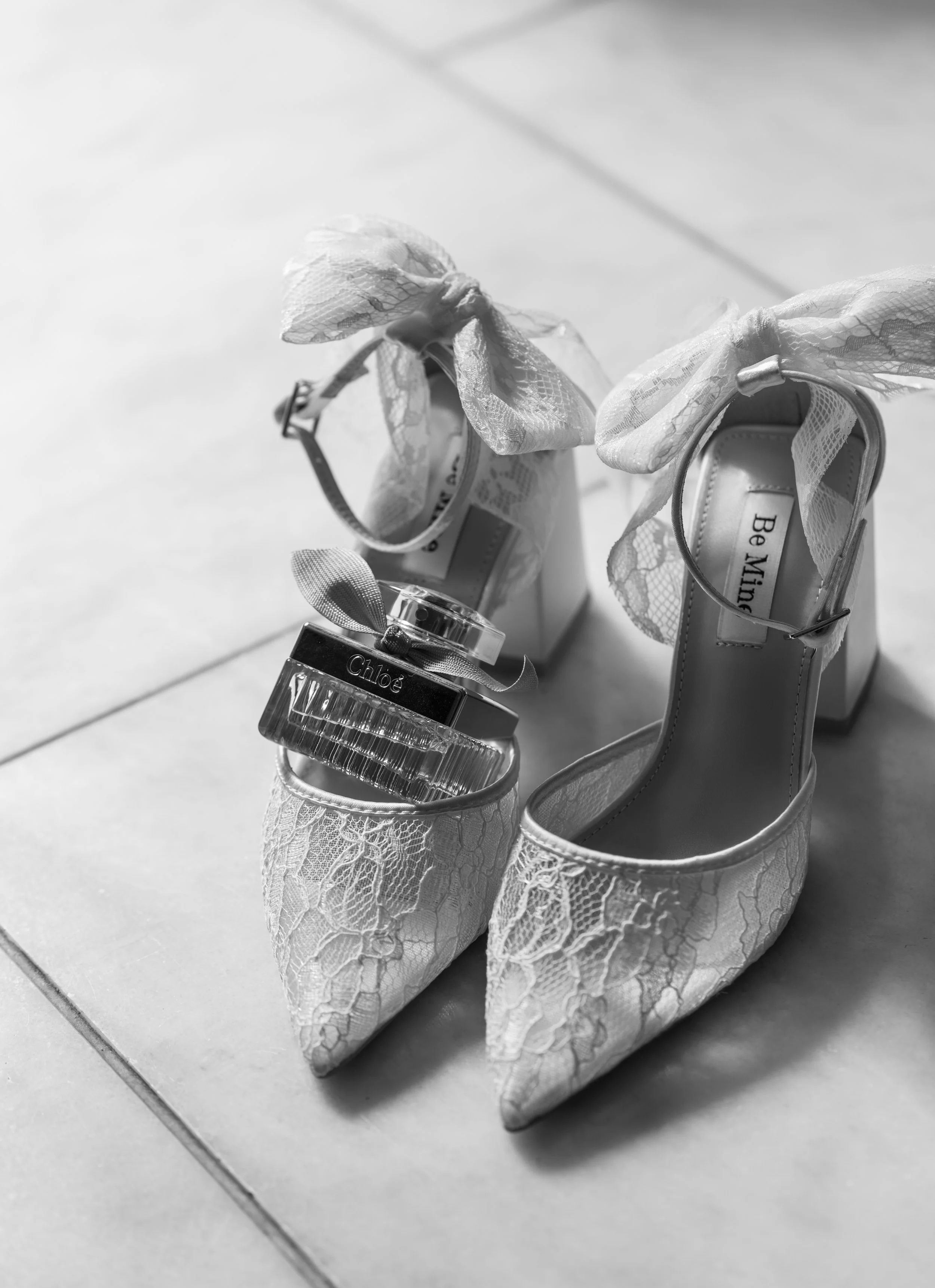 gemma-wythe-photography-wedding-shoes-details.jpg