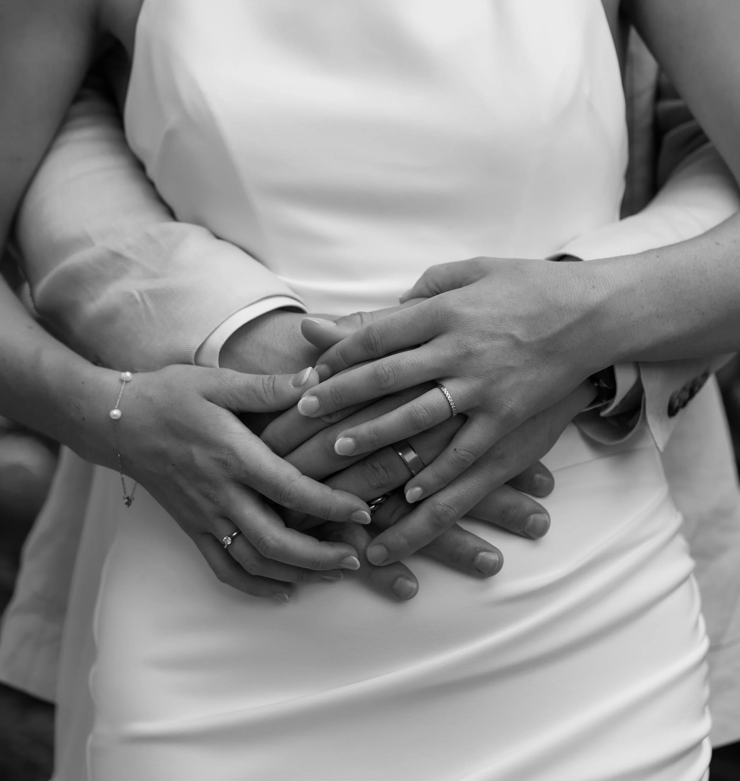 gemma-wythe-photography-editorial-wedding-photography-black-and-white.jpg