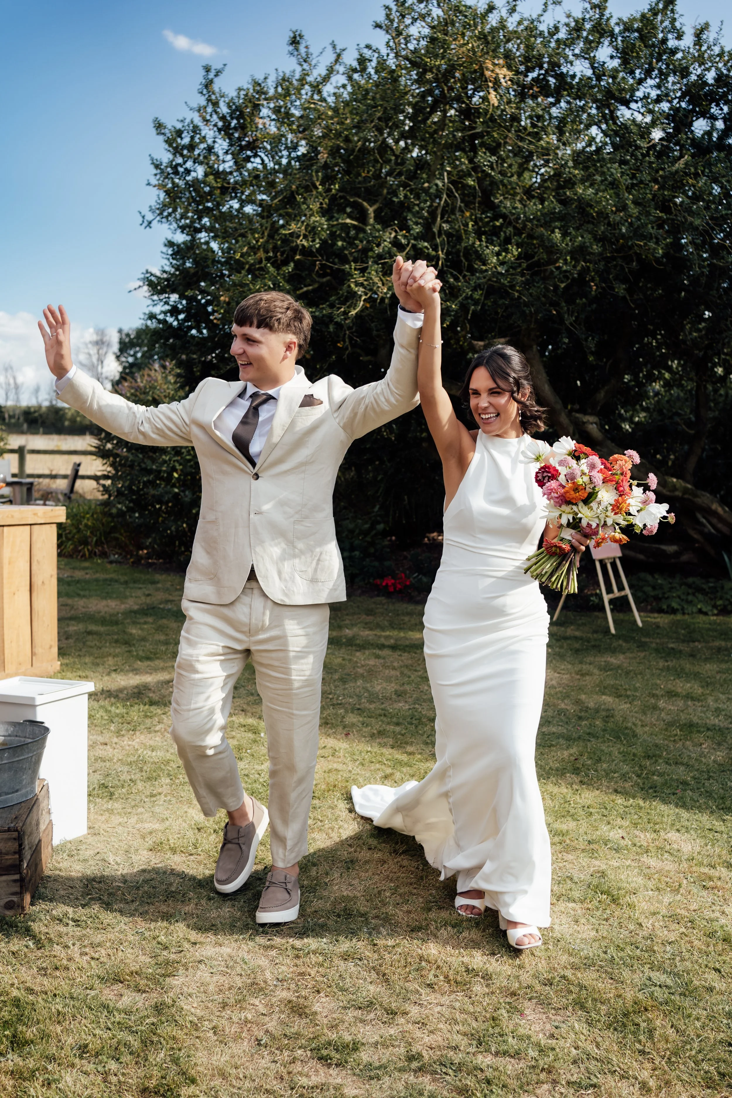 gemma-wythe-photography-bride-and-groom-enterance.jpg