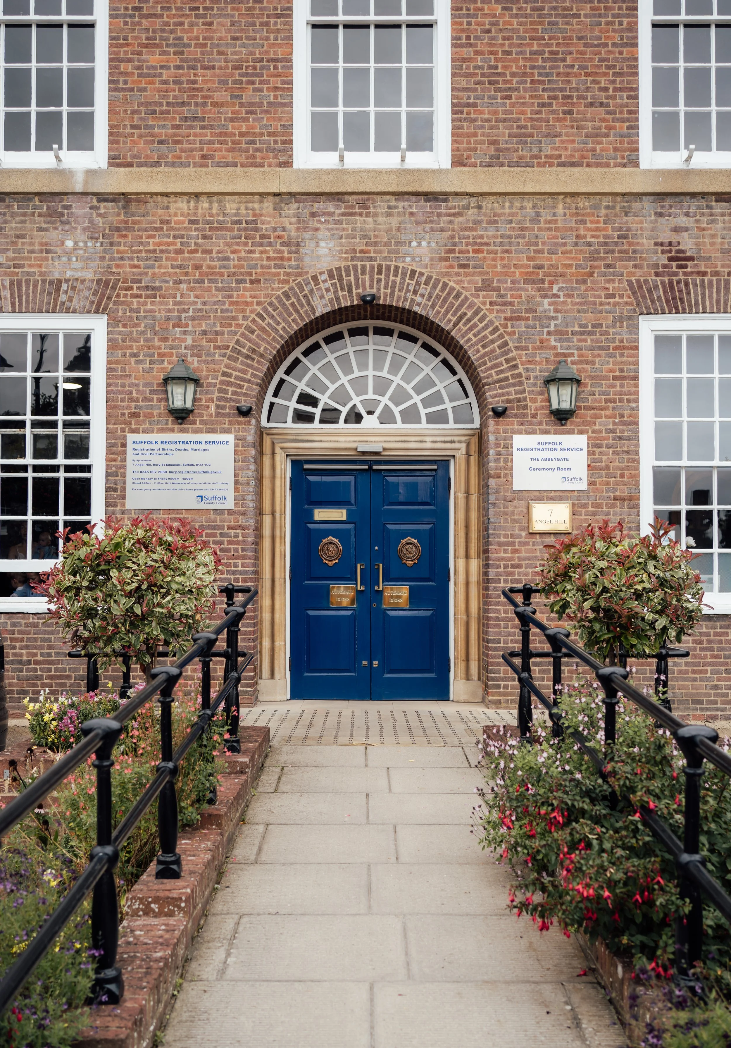 gemma-wythe-photography-bury-st-edmunds-registry-office.jpg