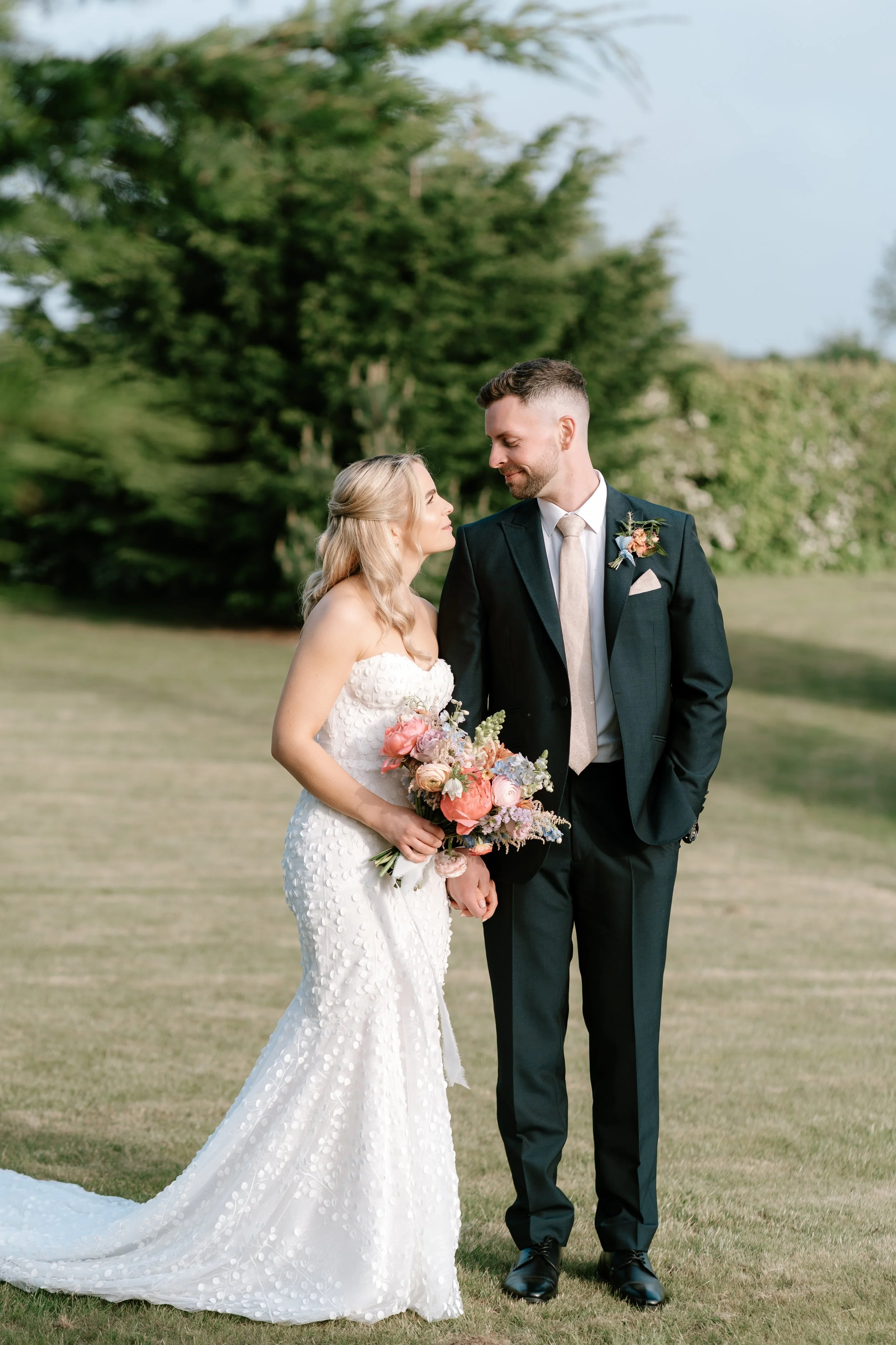 gemma-wythe-photography-norfolk-wedding-portrait.jpg