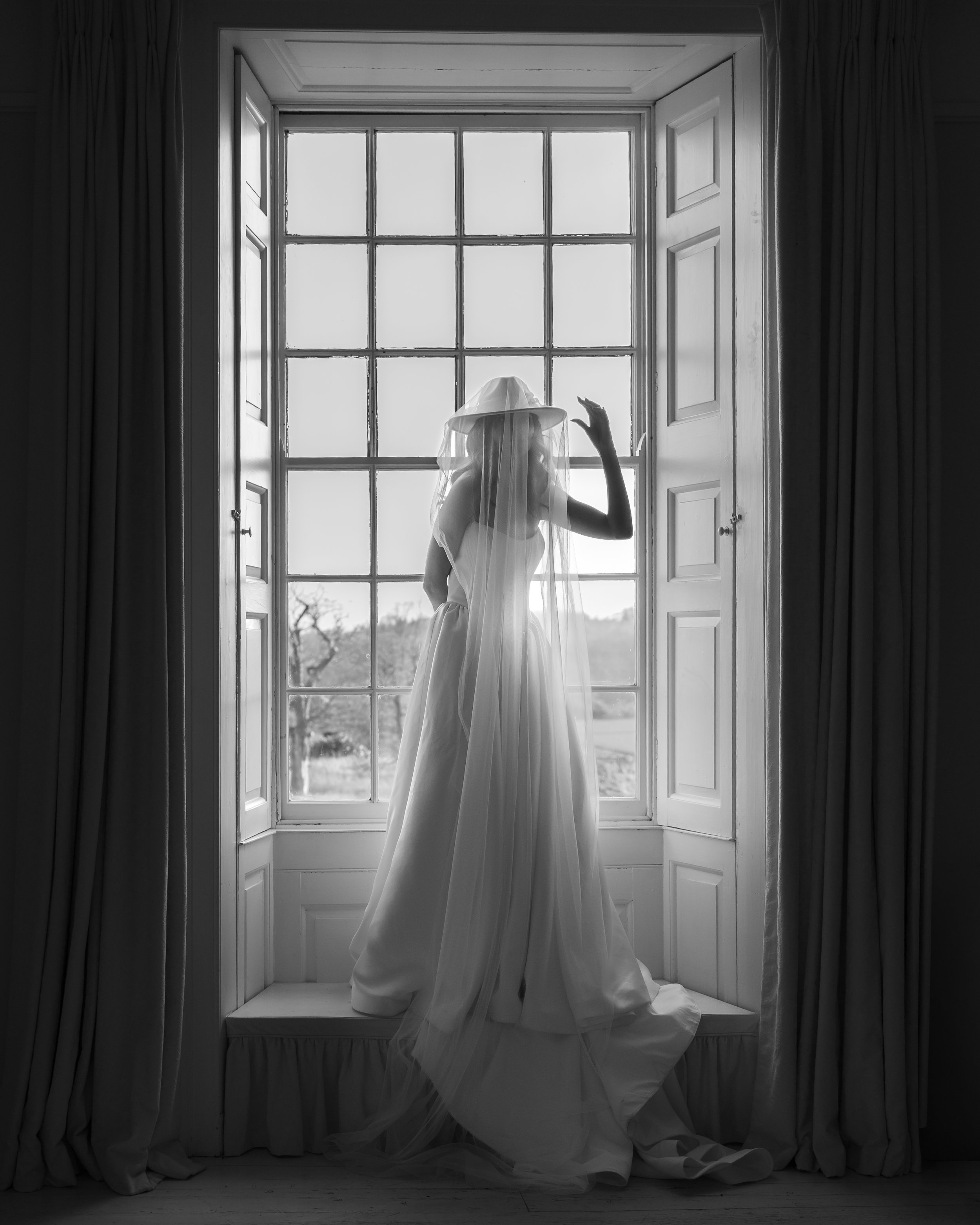 gemma-wythe-photography-editorial-wedding-photographer-butley-priory.jpg