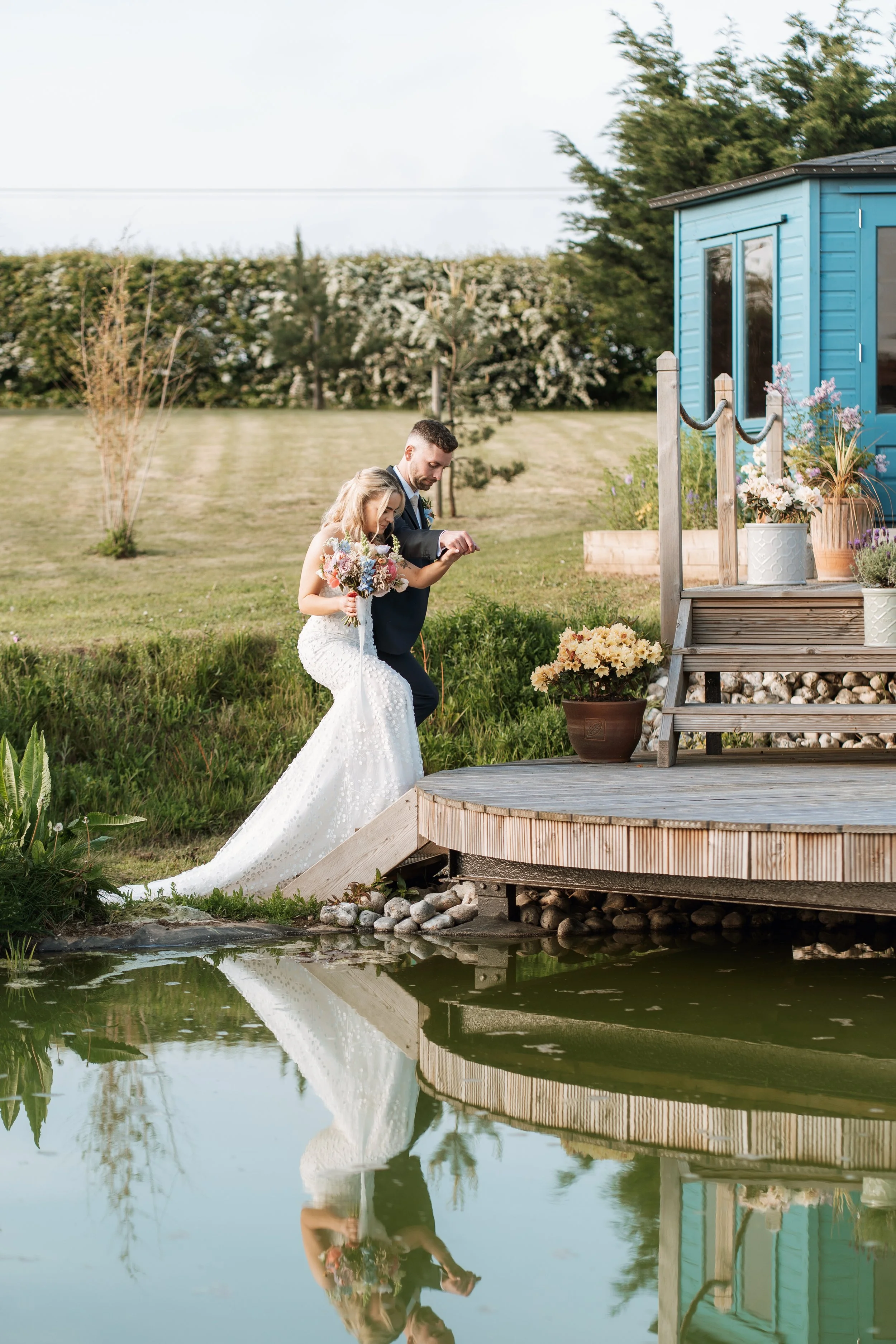 gemma-wythe-photography-norfolk-wedding-pond-portrait..jpg