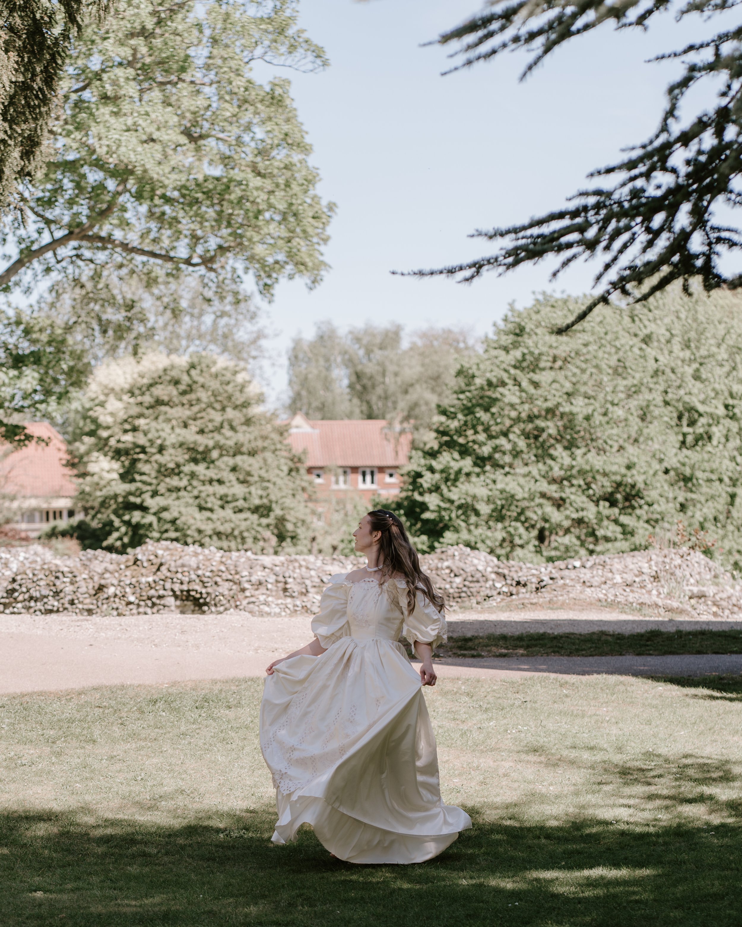 gemma-wythe-photography-suffolk-wedding-photographer-abbey-gardens-wedding.jpg