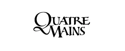Logo met de woorden 'Quatre Mains' in zwart op een witte achtergrond