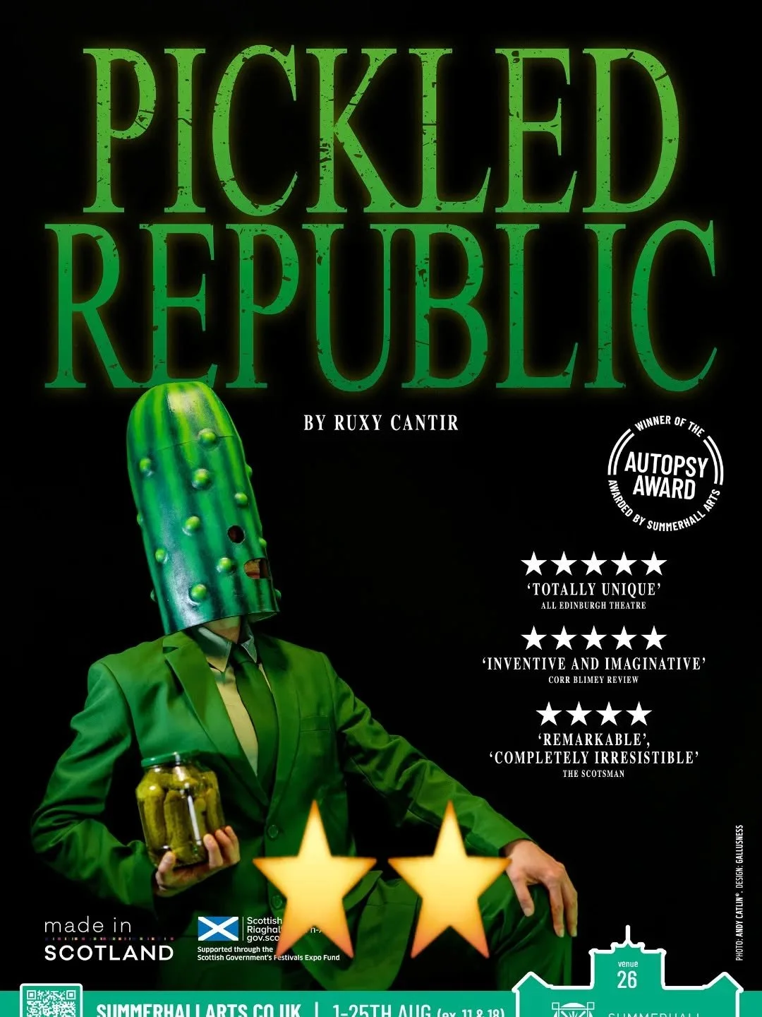 By this point, I think you all know that weird shows are something I always strive to see at the fringe. I just love the odd and bizarre, so a cabaret featuring pickled vegetables was a shoo-in for me to go and see.

"Pickled Republic" had 