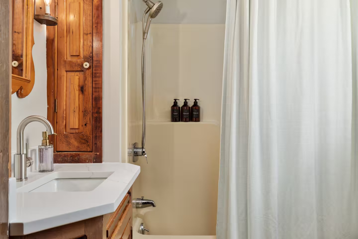 17-the-heritage-house-bathroom-wood-vanity.png