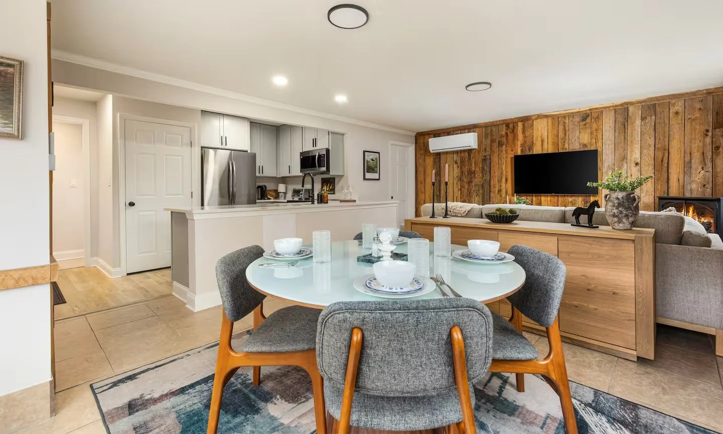 28-dining-room-kitchen-living-wide.jpg