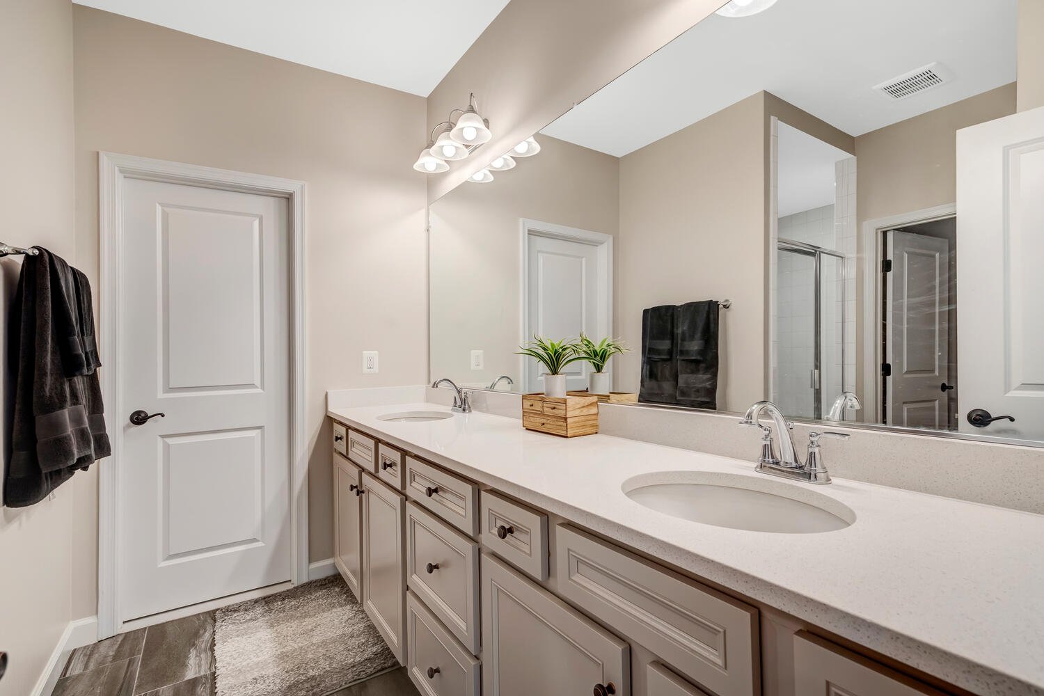 033-038-Interior-1500x1000.jpg