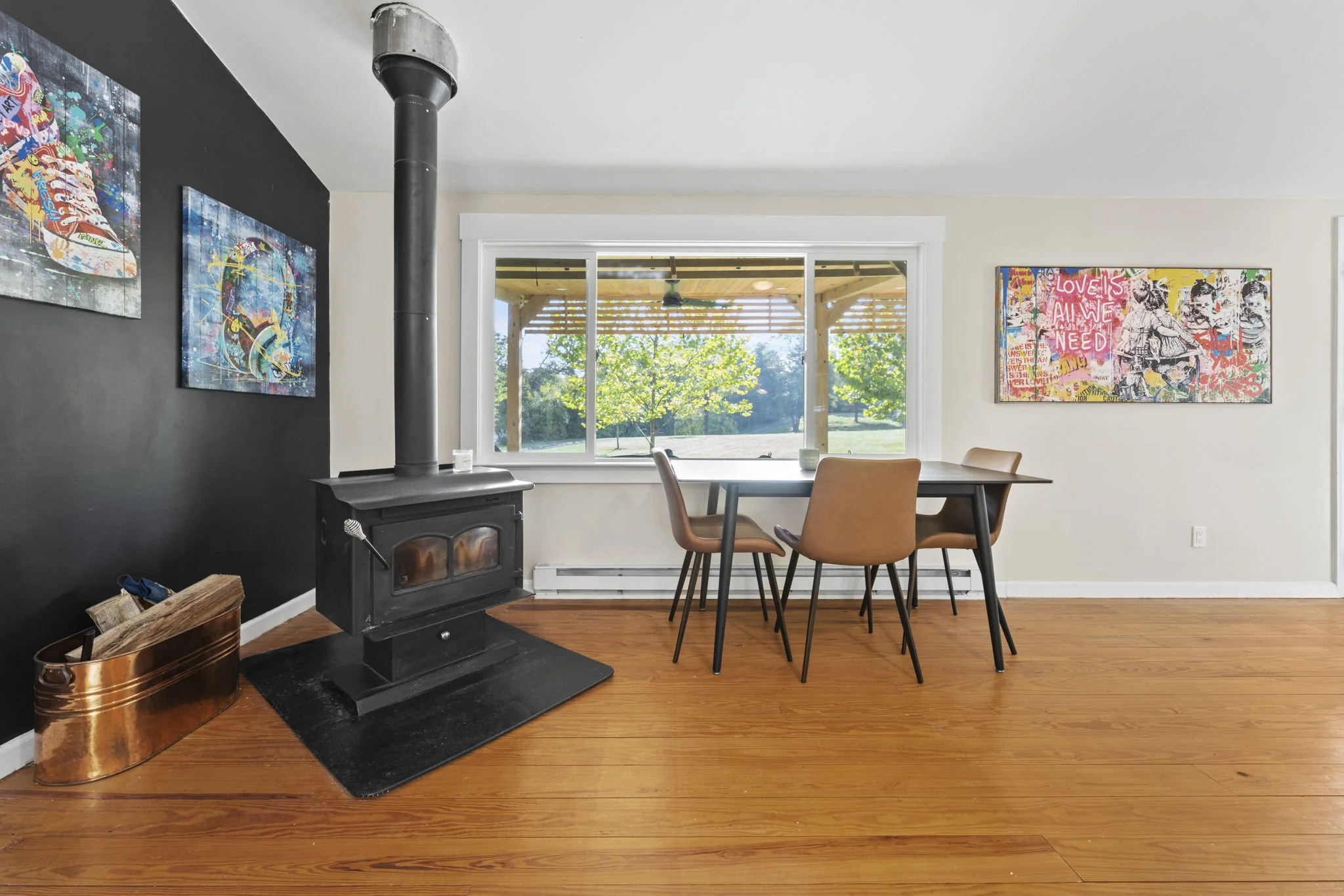 The River House living room 3.jpg