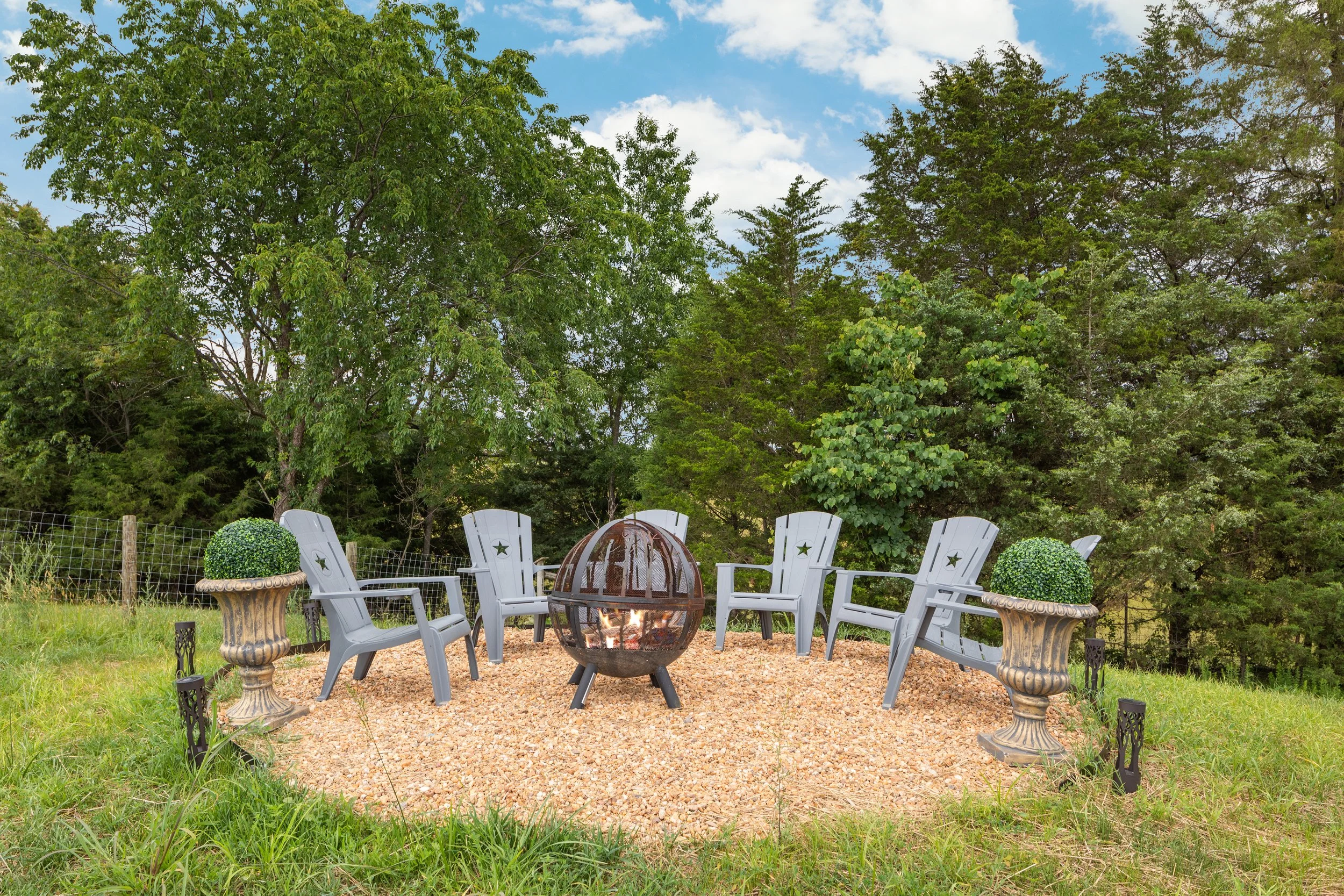 Sunset Mountain Exterior Backyard Firepit Circle.jpg