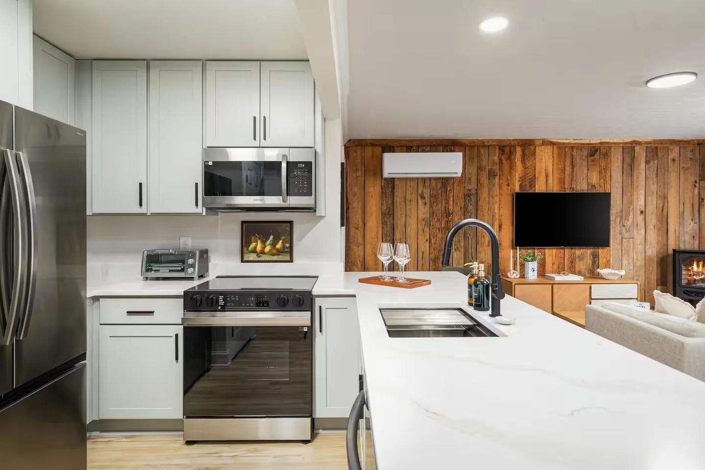27-kitchen-living-room-view.jpg