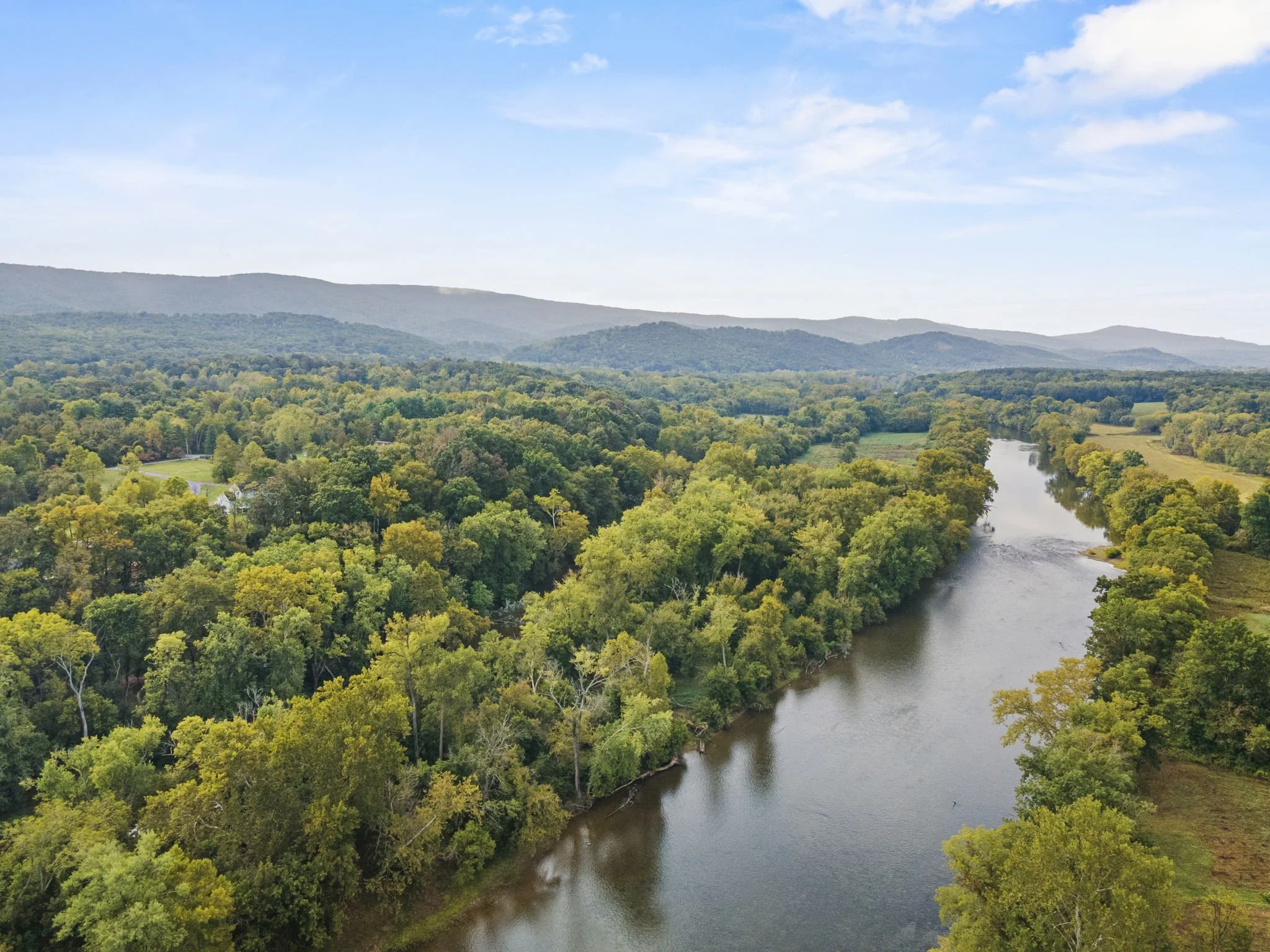 Shenandoah Valley Mountains and sky.jpg