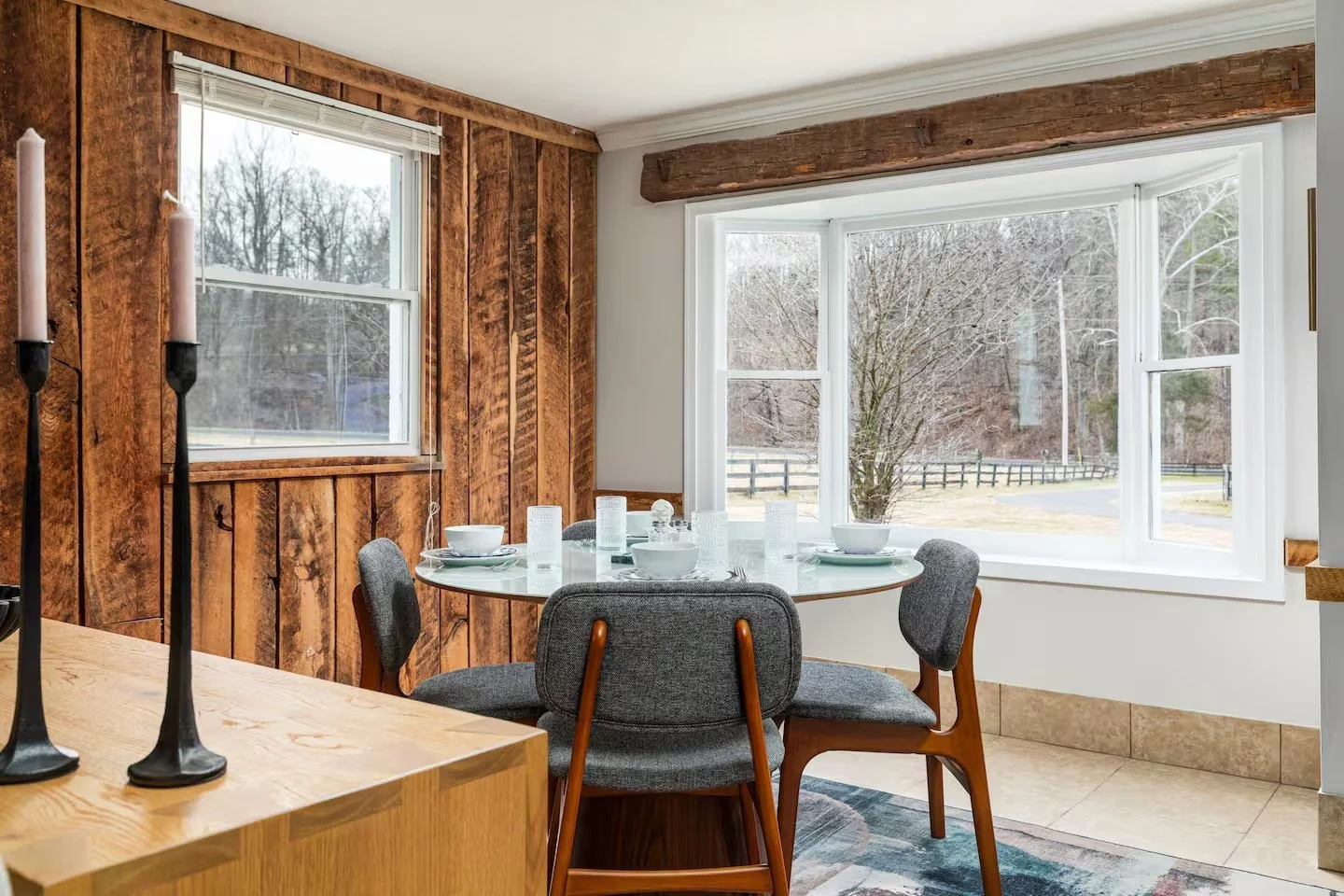 26-dining-room-bay-window.jpg
