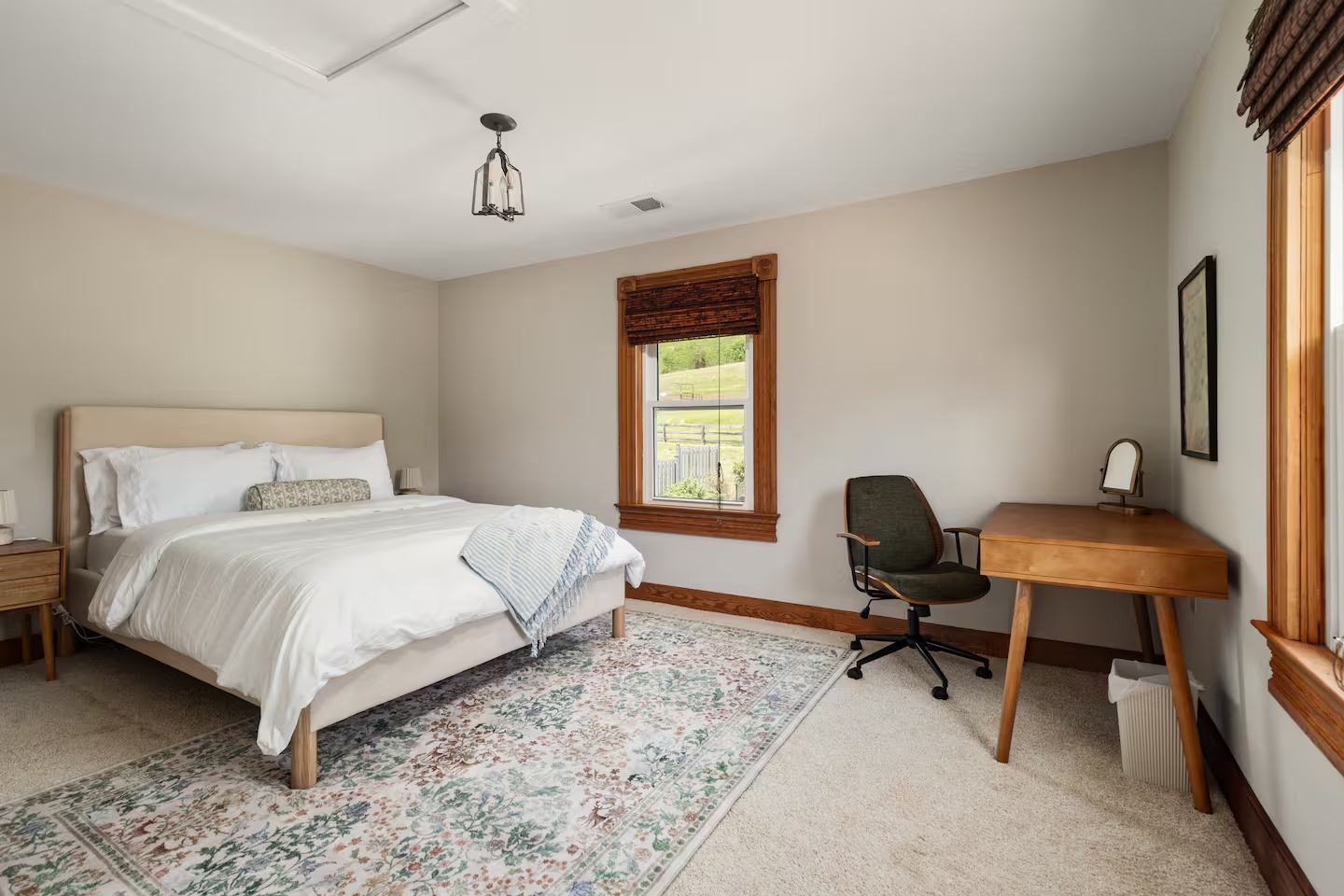 30-the-heritage-house-king-bedroom-workspace.png
