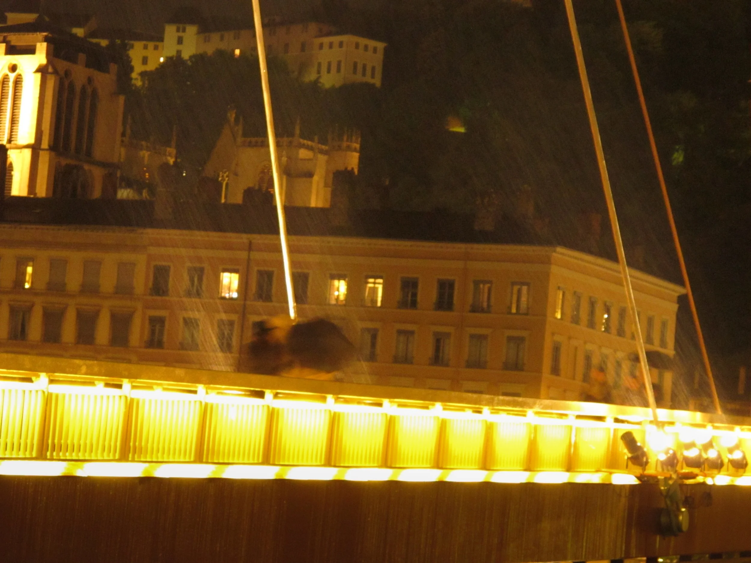 Nuit lyonnaise