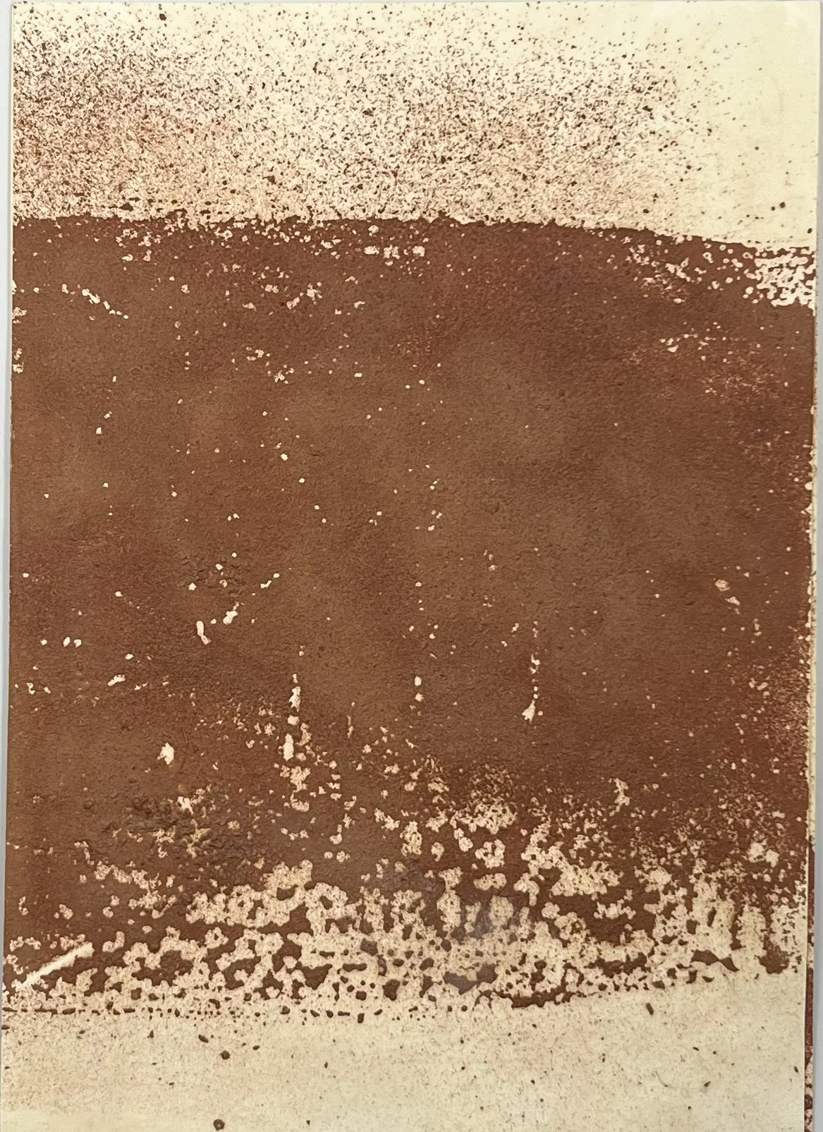 Colagem com pó de argila