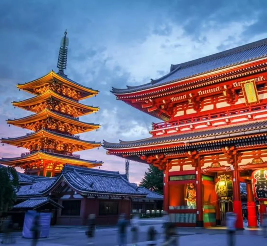tokyo-tour-sensoji-temple-pagoda.jpeg