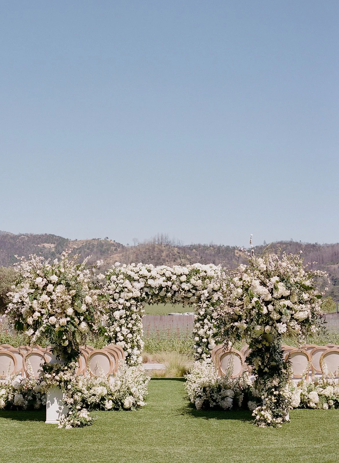 jennifercoleflorals.com | Napa California Wedding Florist Jennifer Cole Florals | Orange County San Diego Events Flower Designers | Four Seasons Napa Weddings 6 (5).jpg