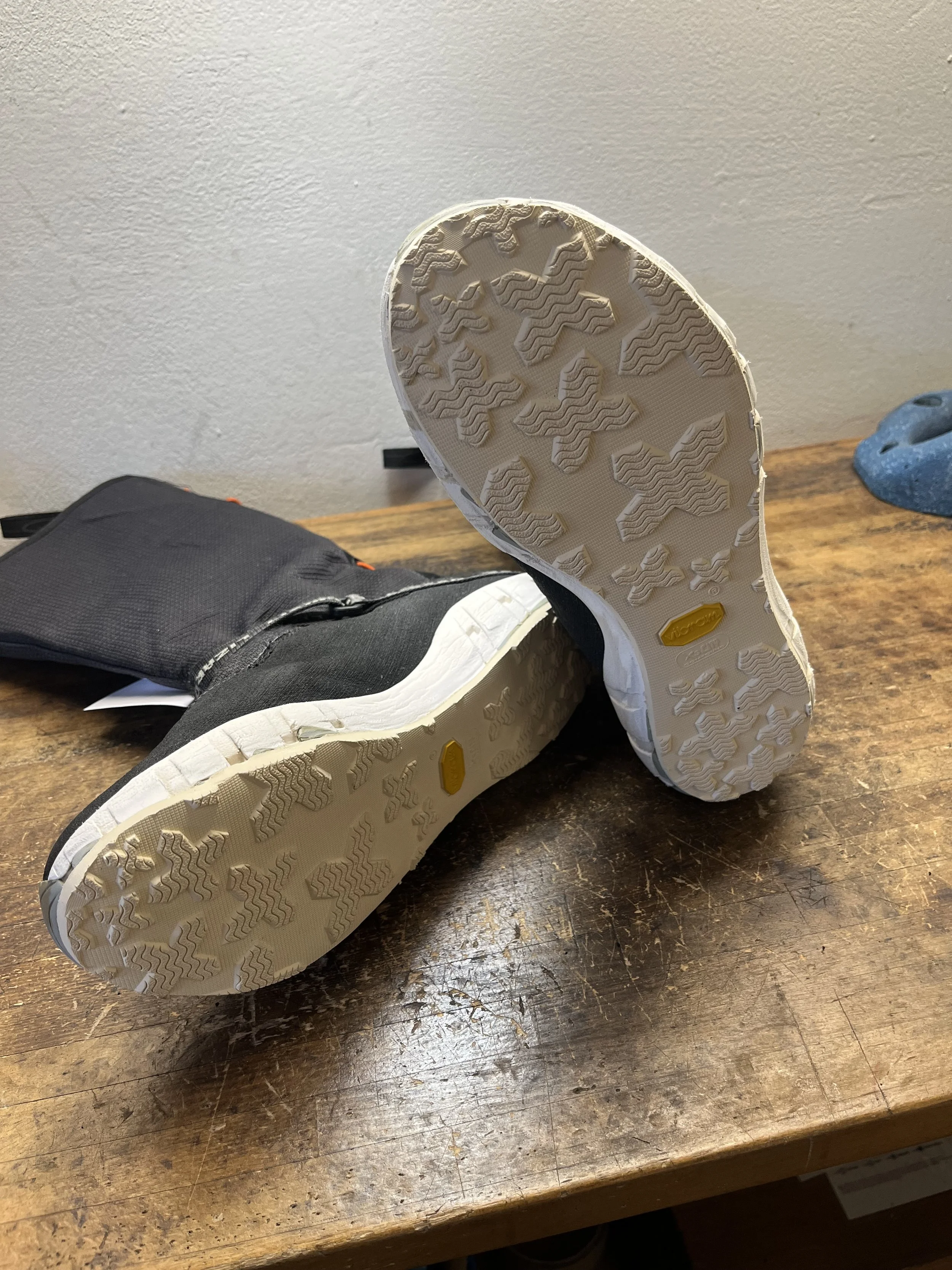 LIZARD WATER BOOTS