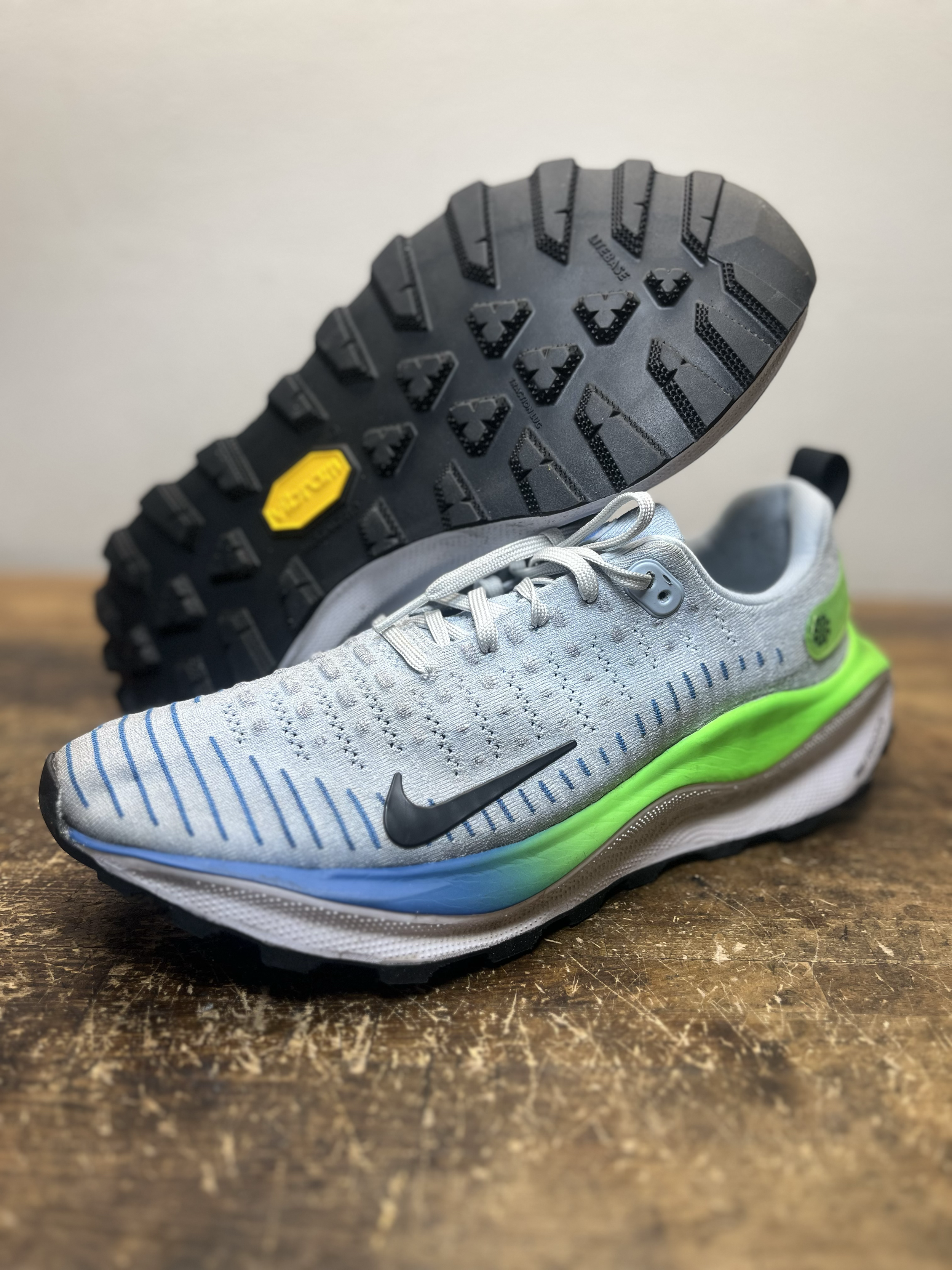 NIKE INFINITY TRAIL RUNNING