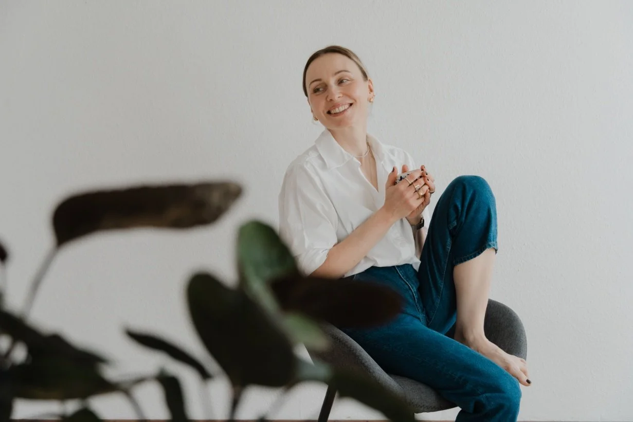 Anna Parda - energy and Excel spreadsheets, Human Design and AI, no-BS practicality and intuitive wisdom