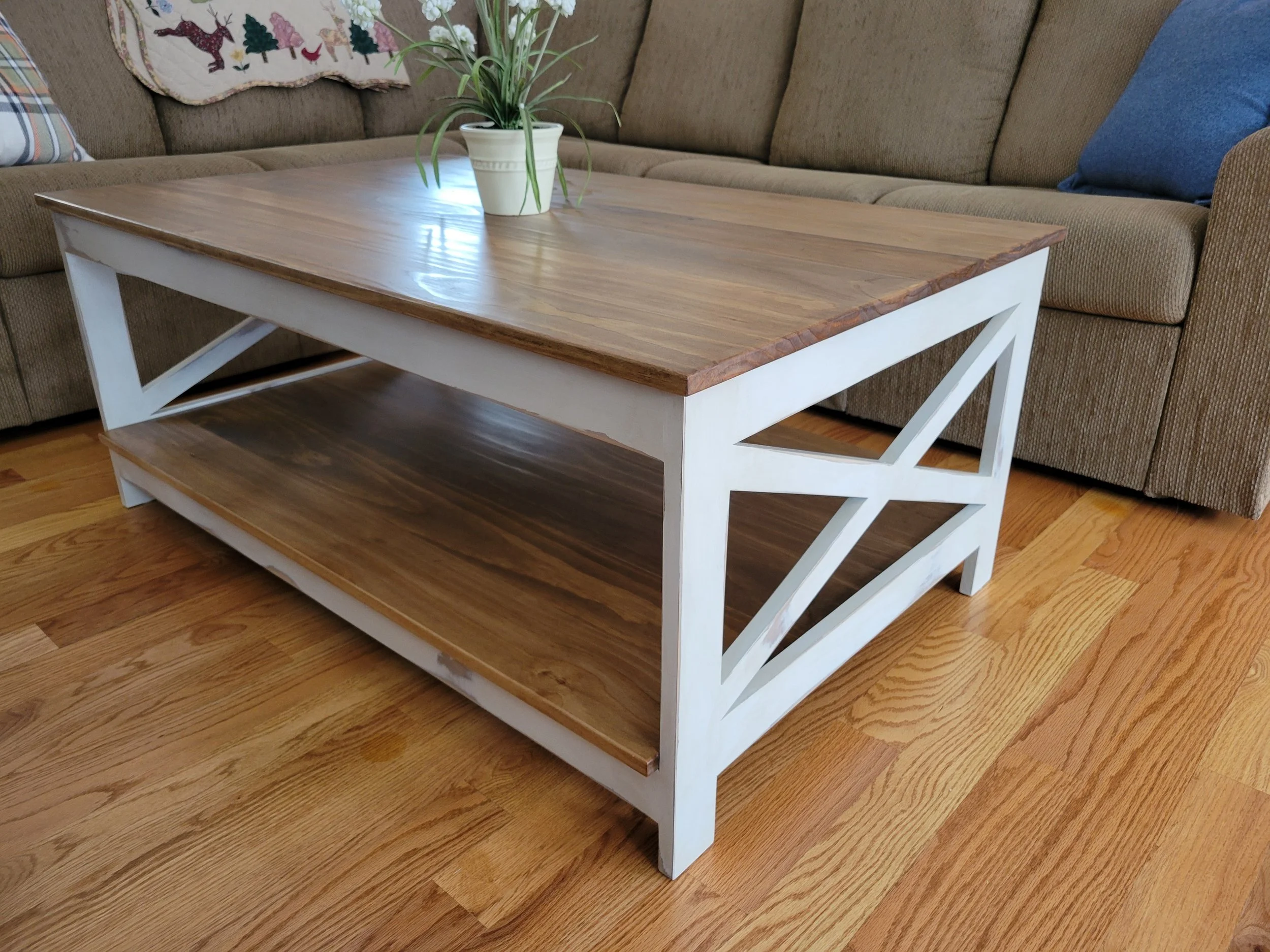 Farmhouse Coffee Table (custom)