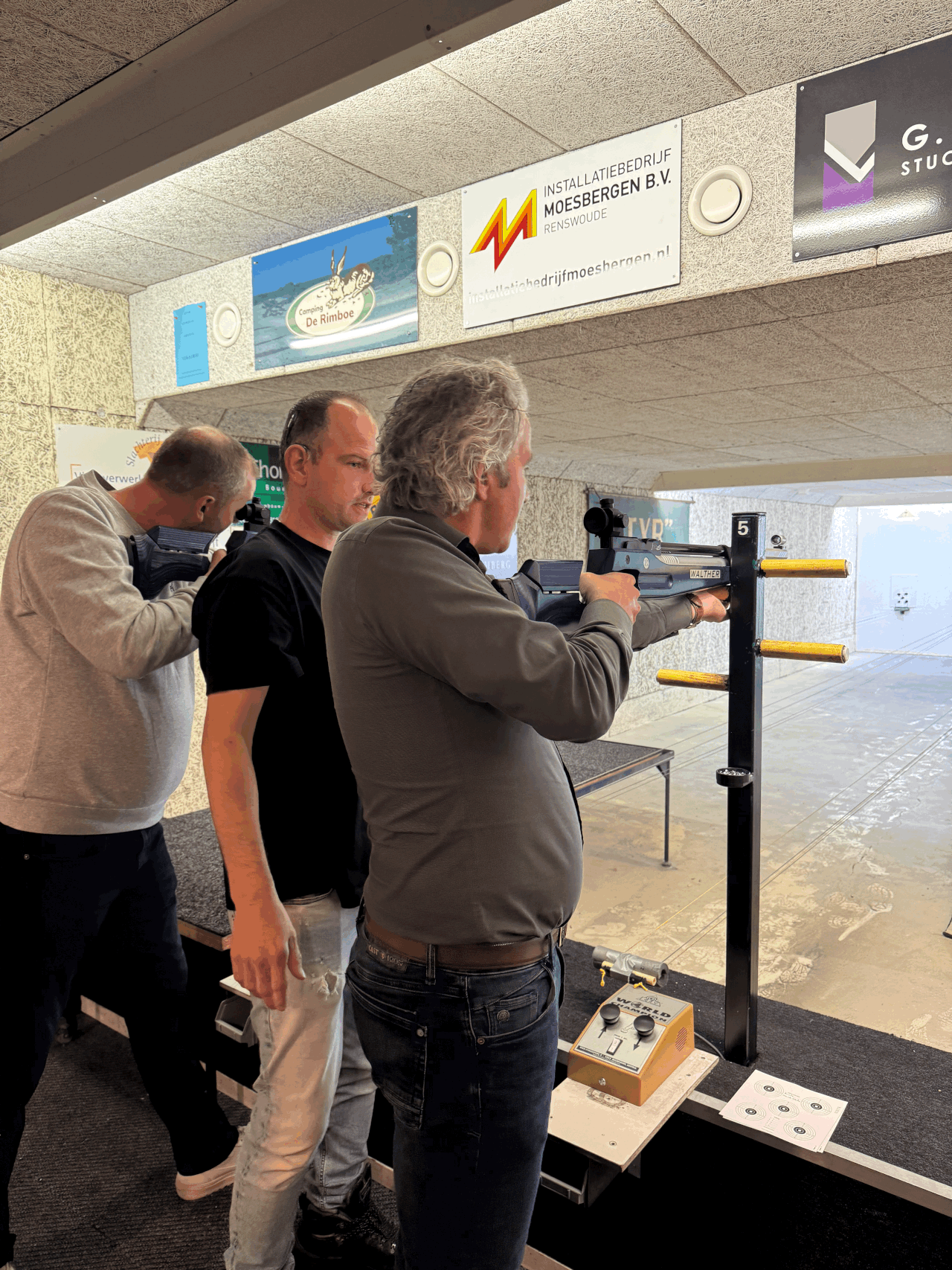 Niels van de Water wint schietwedstrijd bij TYR