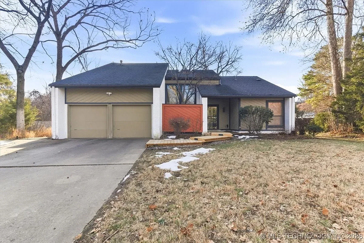 10137 South Marion Avenue, Tulsa, OK