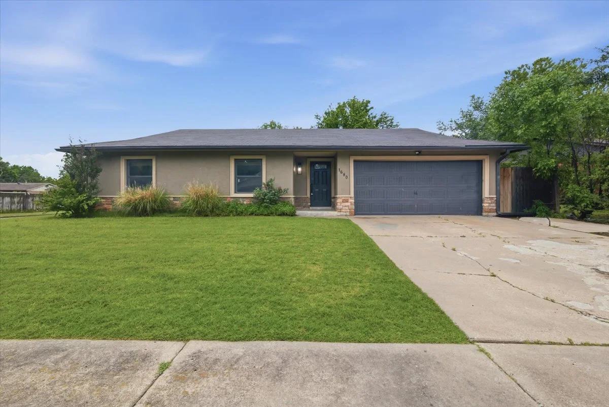 $254,900 - 1680 South Pine Avenue, Broken Arrow, OK