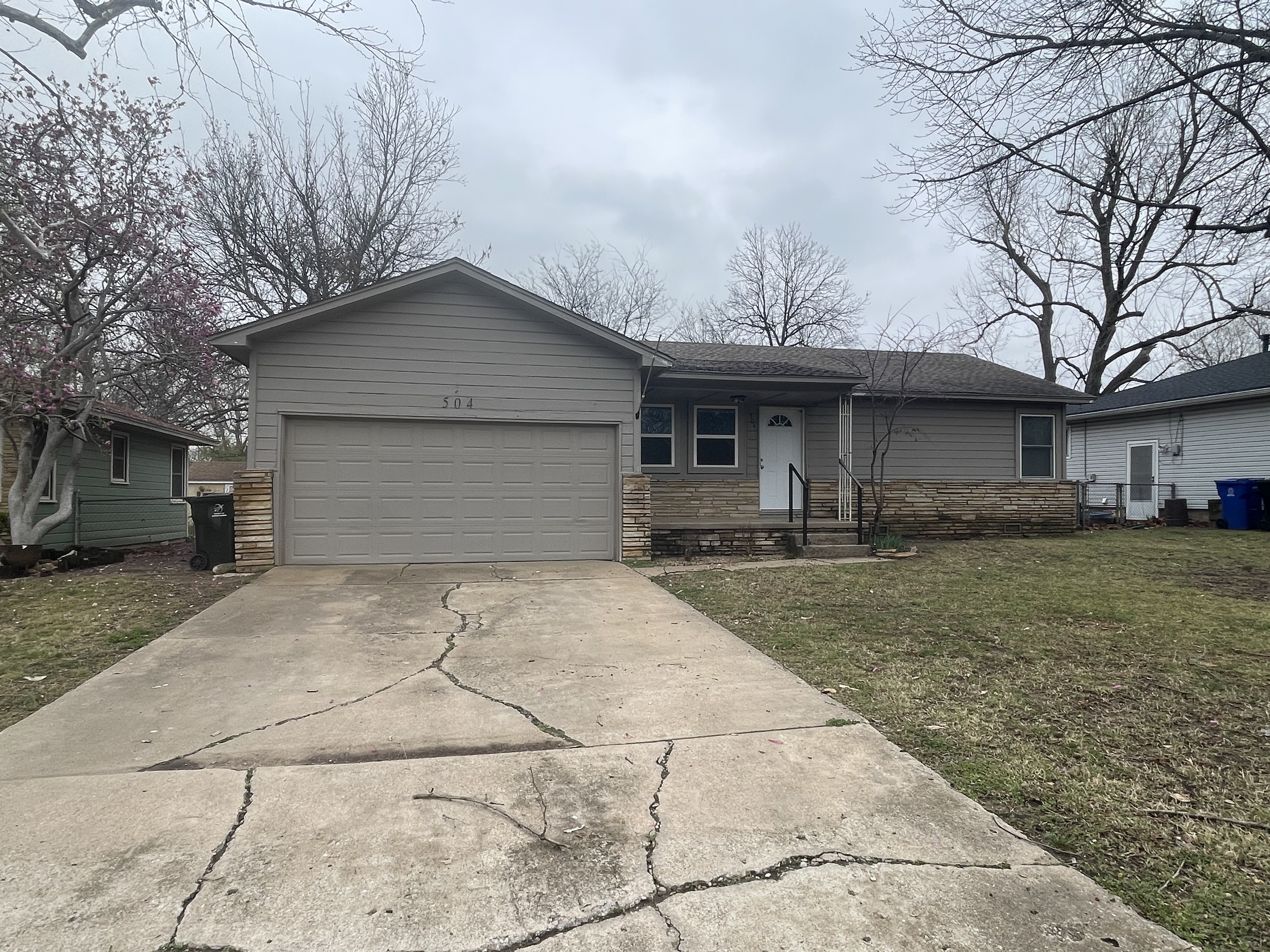 504 West Toledo Street, BA, OK