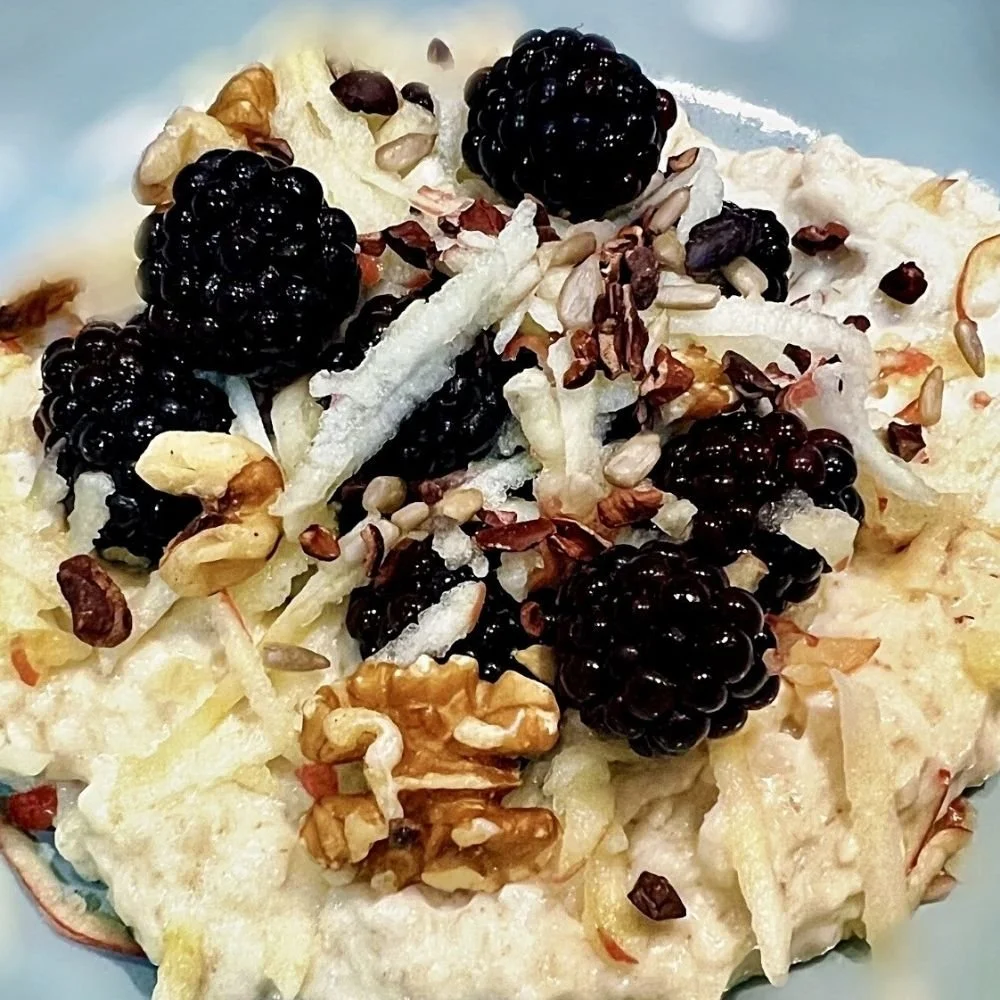 FIT Spiced Apple and Blackberry Overnight Oats