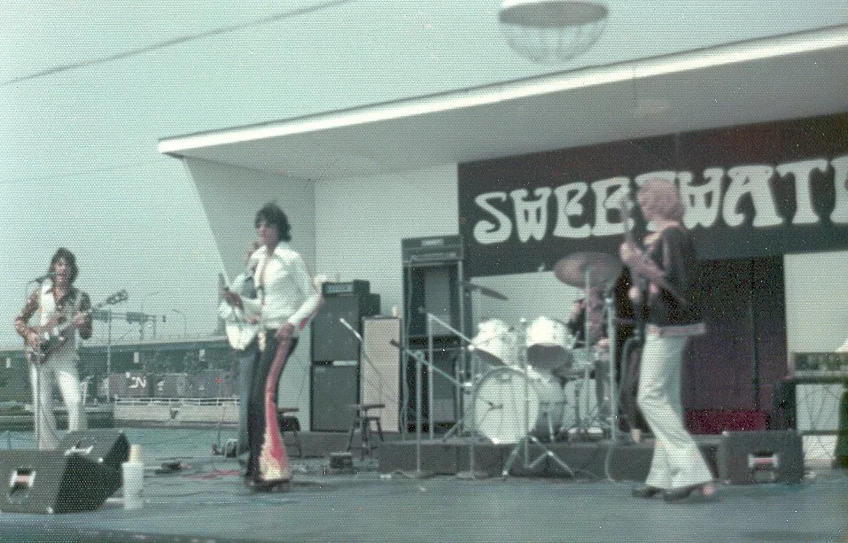 Early photos of Zarum in concert with his group Sweetwater