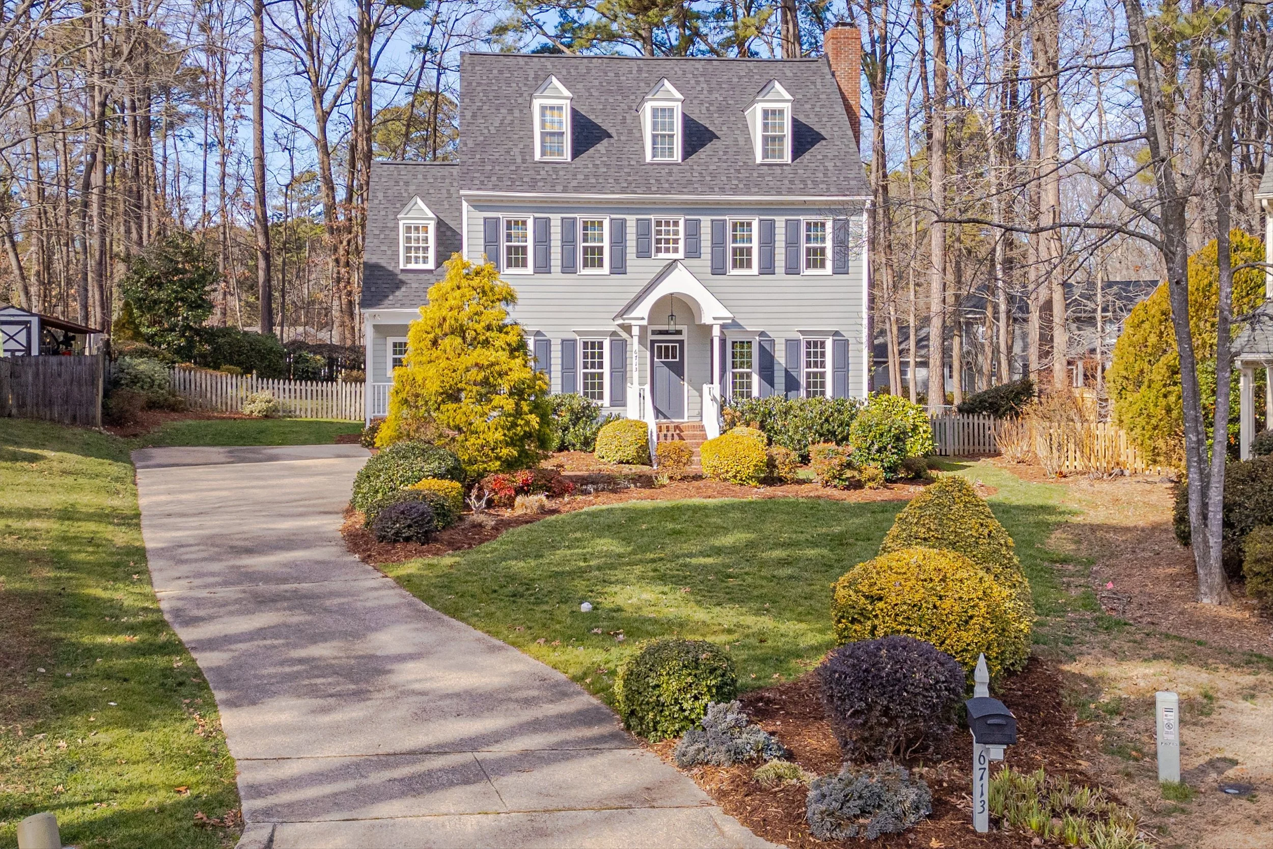 04-6713 Ascot Ct -4.jpg