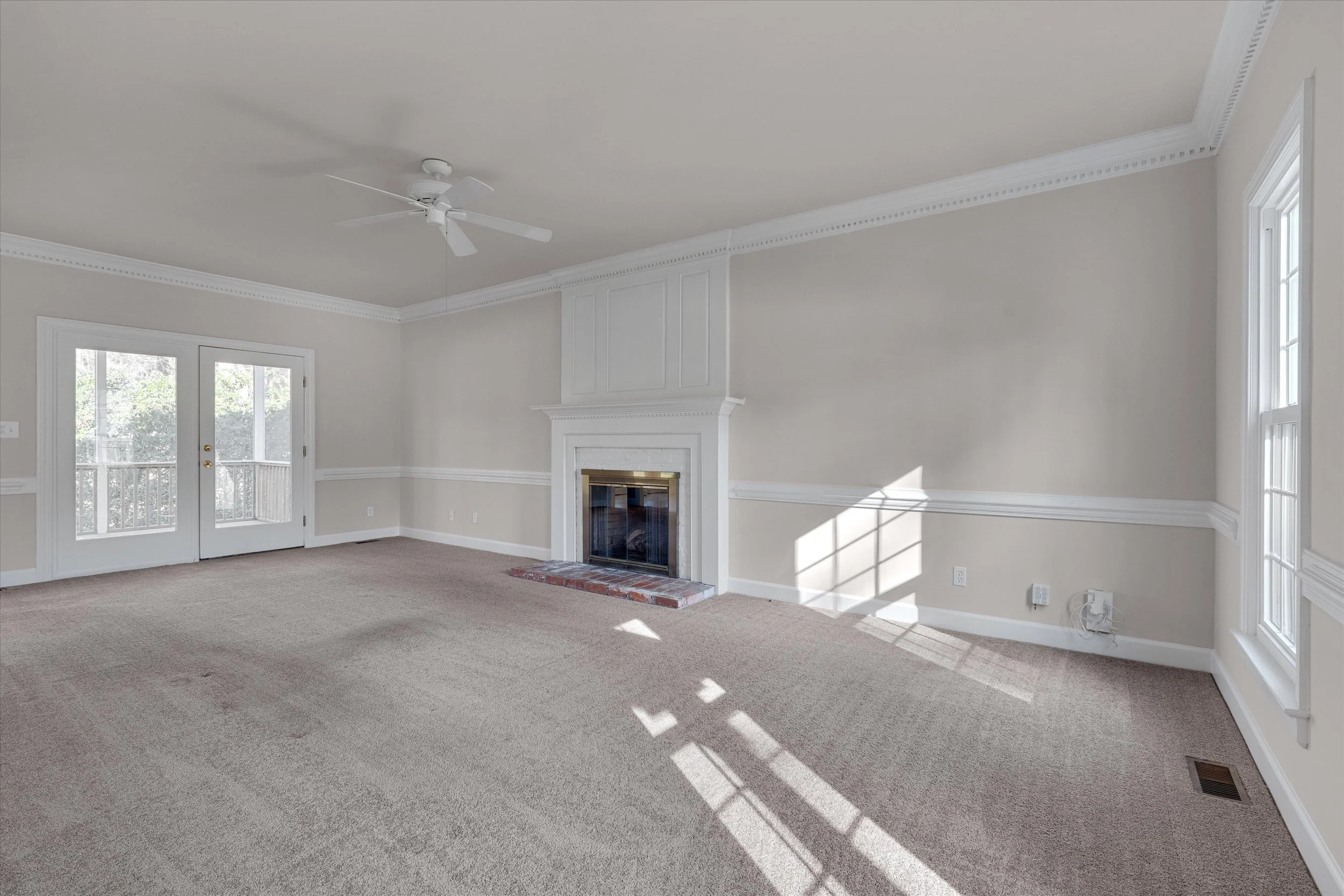 09-6713 Ascot Ct -9.jpg