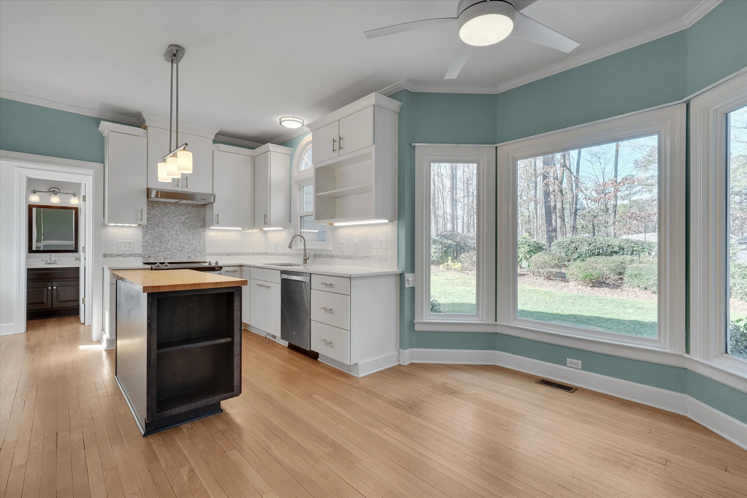 20-6713 Ascot Ct -18.jpg